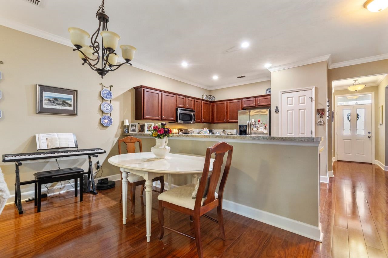 2892 Hampton Meadow Drive