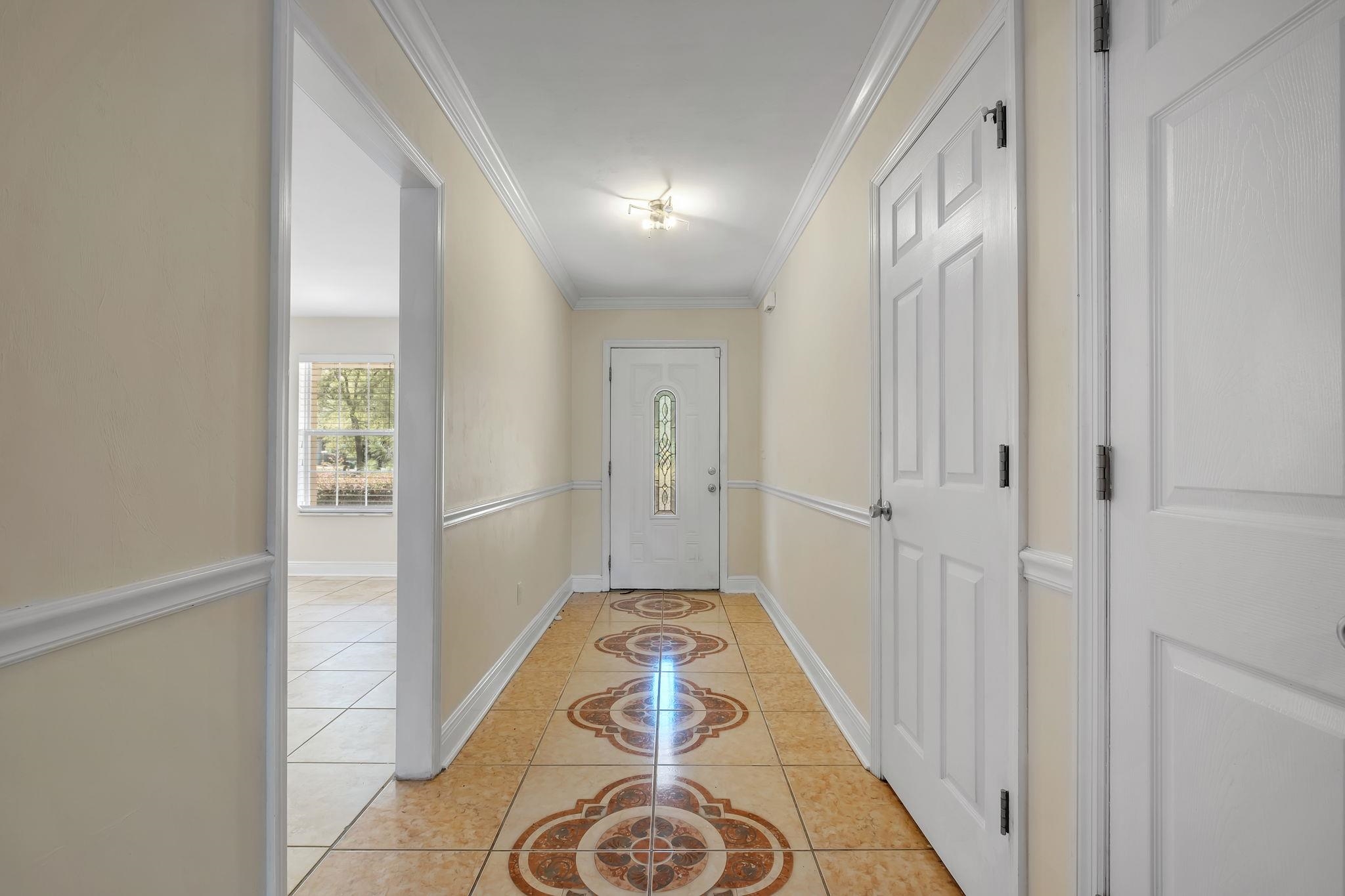 5828 Doonesbury Court