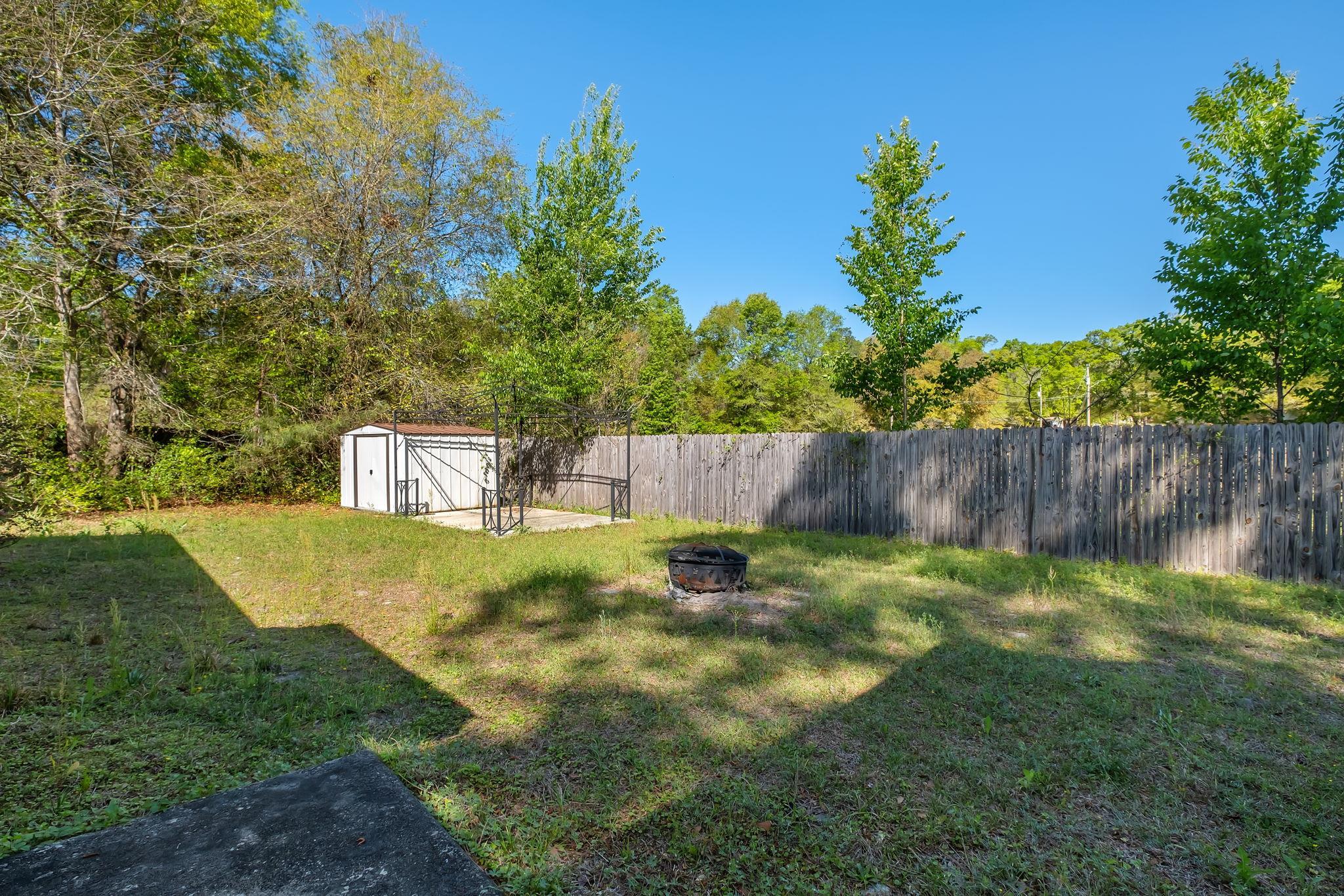 5828 Doonesbury Court