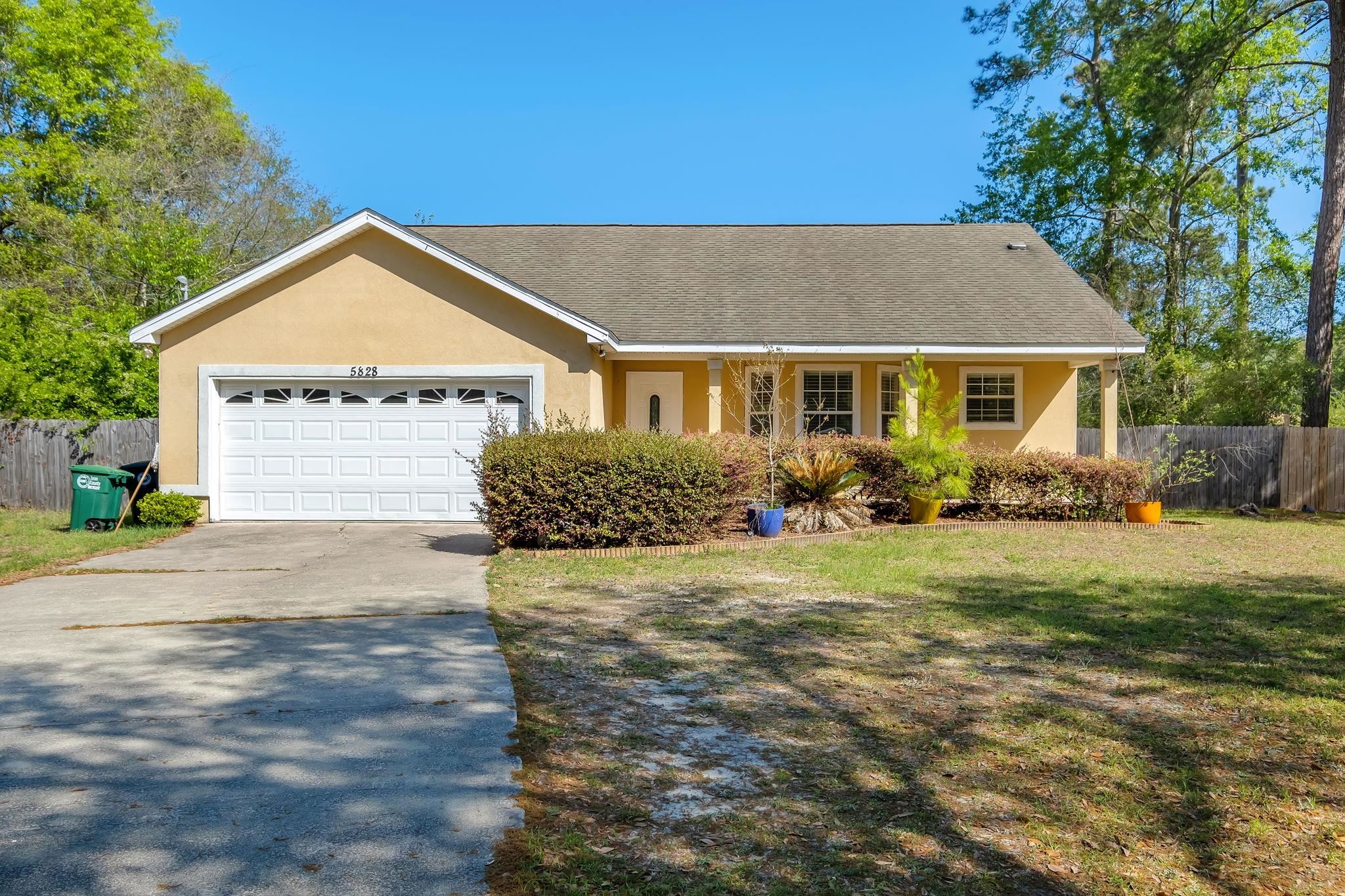 5828 Doonesbury Court