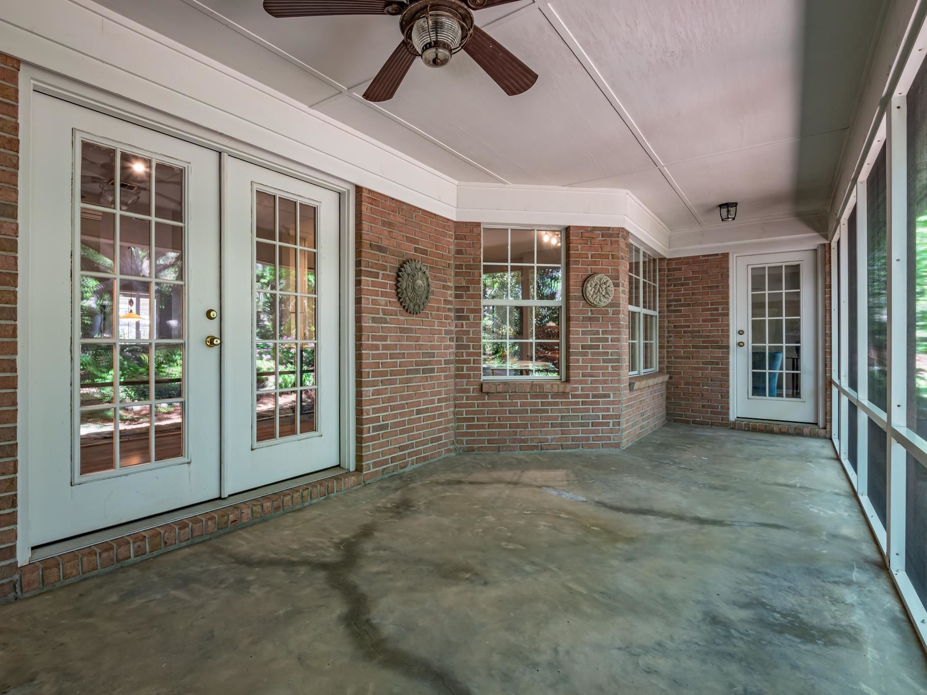 2912 Quail Rise Court