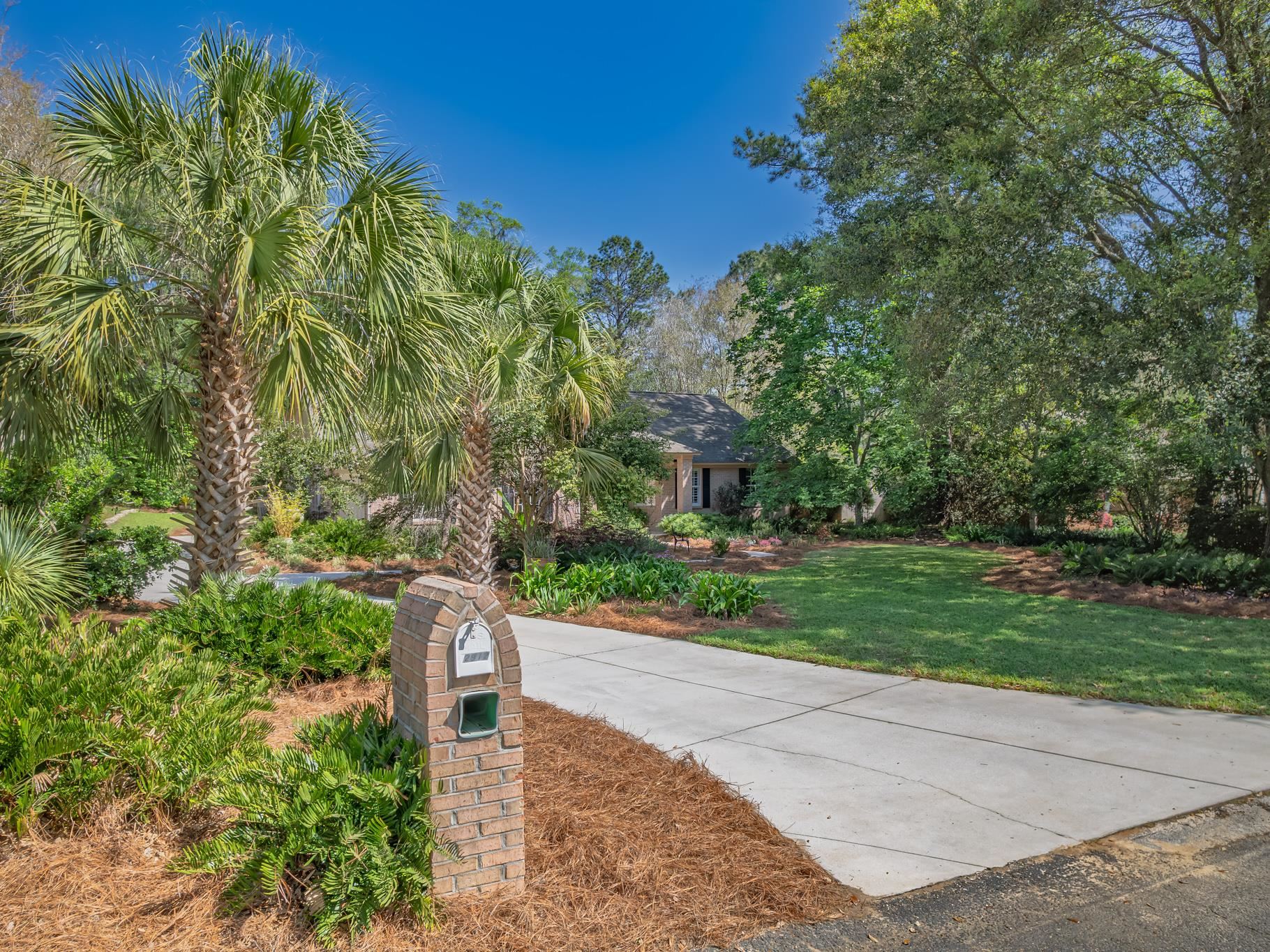 2912 Quail Rise Court