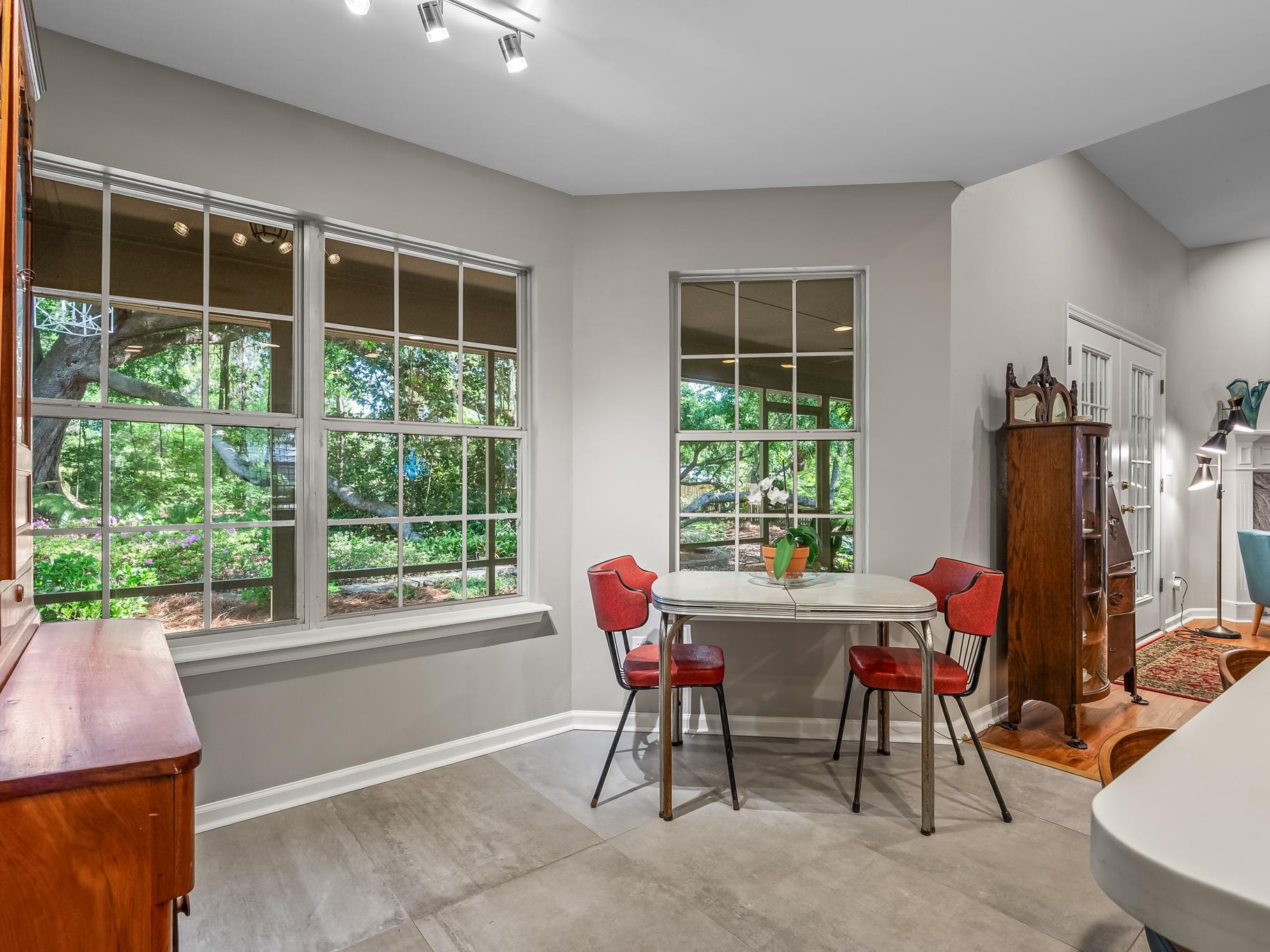 2912 Quail Rise Court