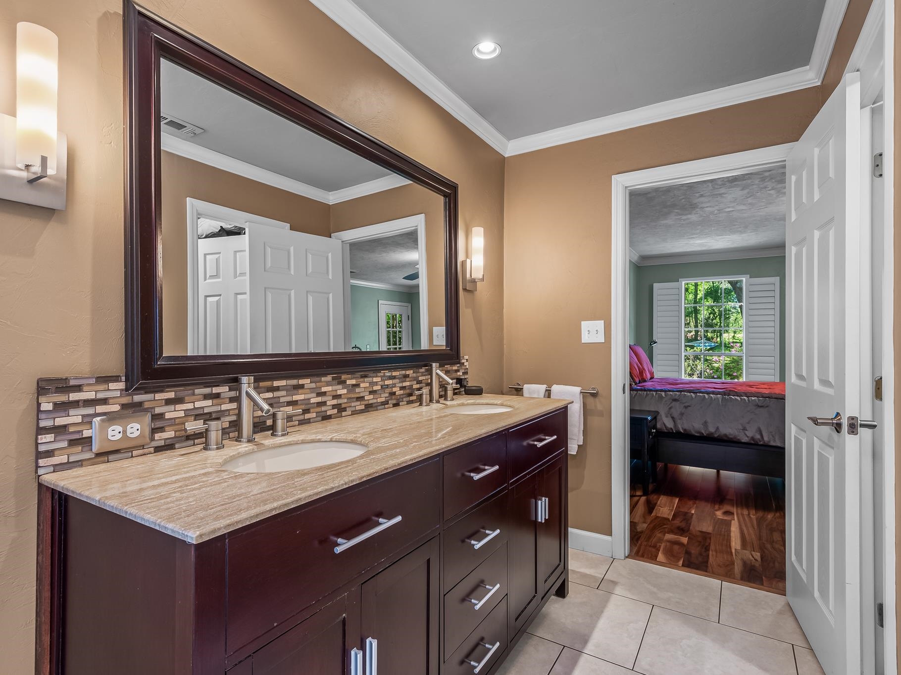 2912 Quail Rise Court