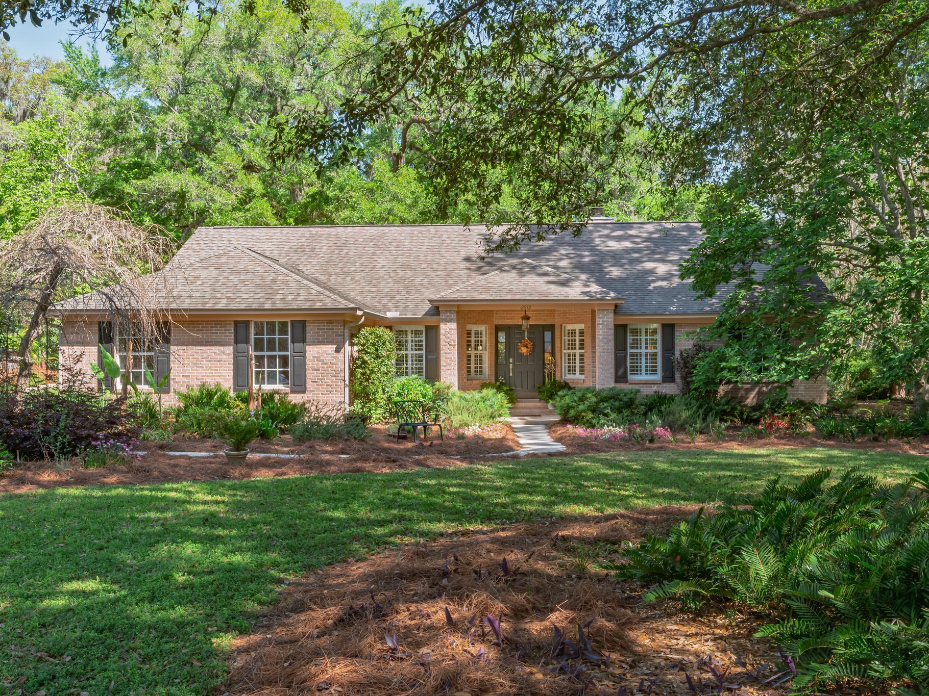 2912 Quail Rise Court