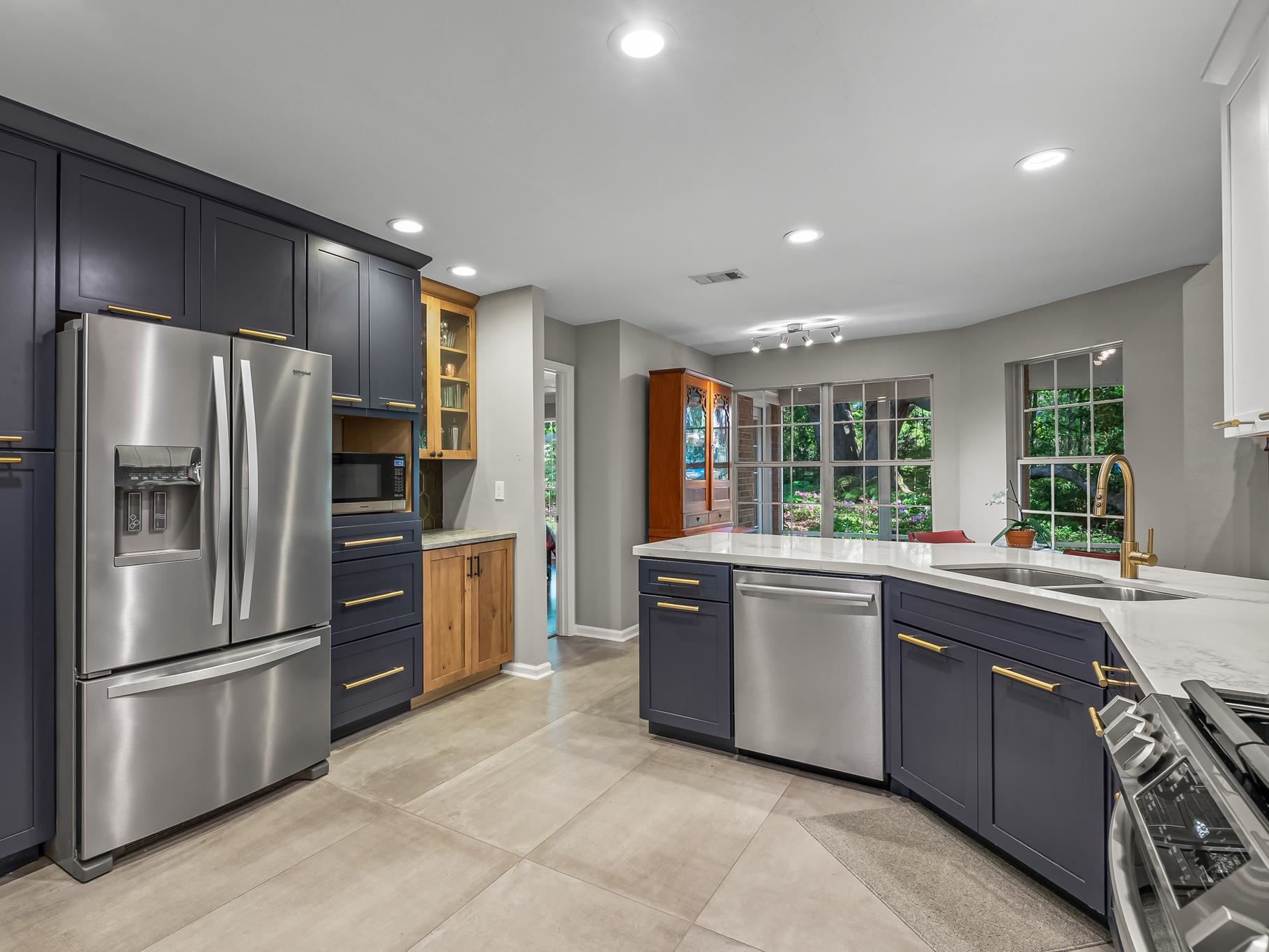 2912 Quail Rise Court
