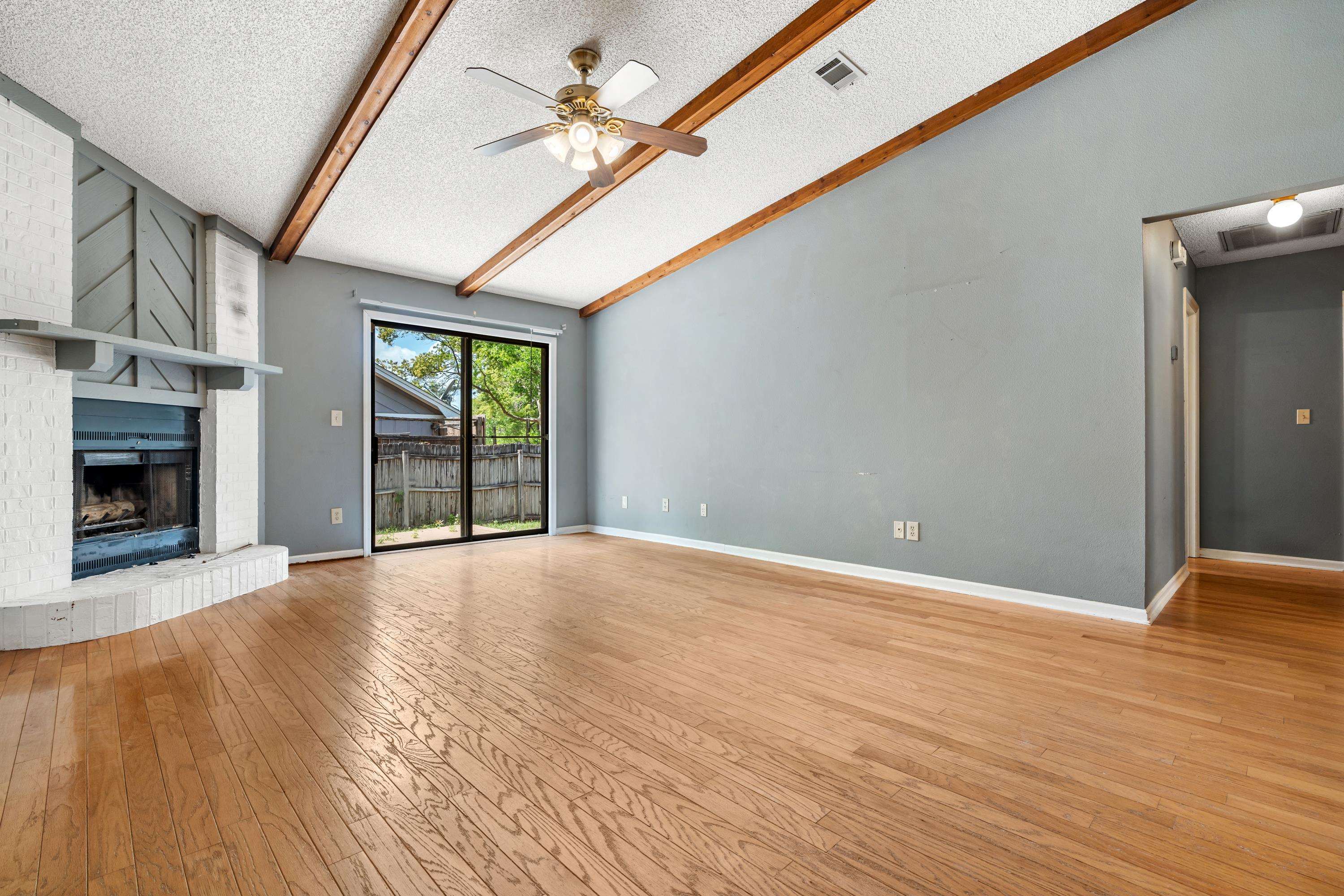 2318 Cumberland Drive