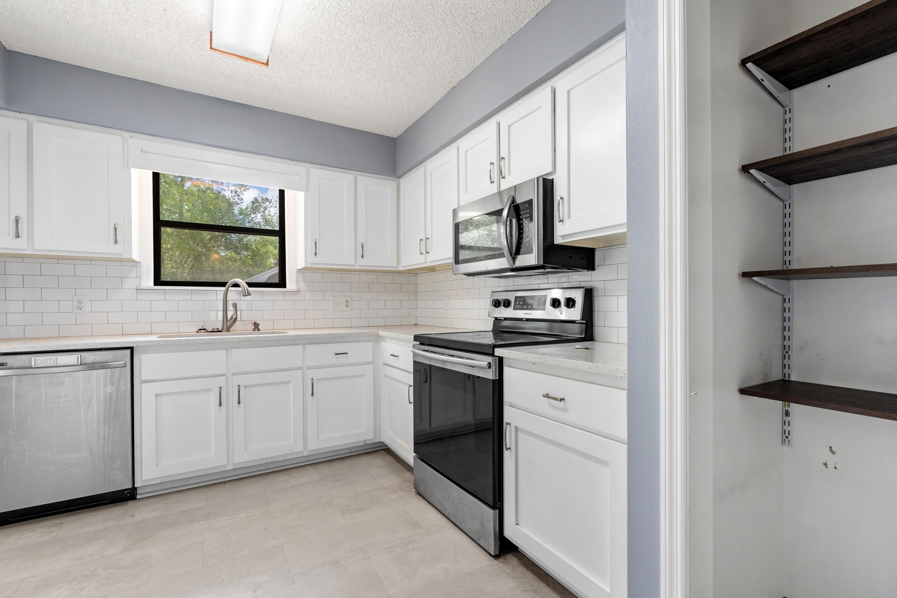 2318 Cumberland Drive