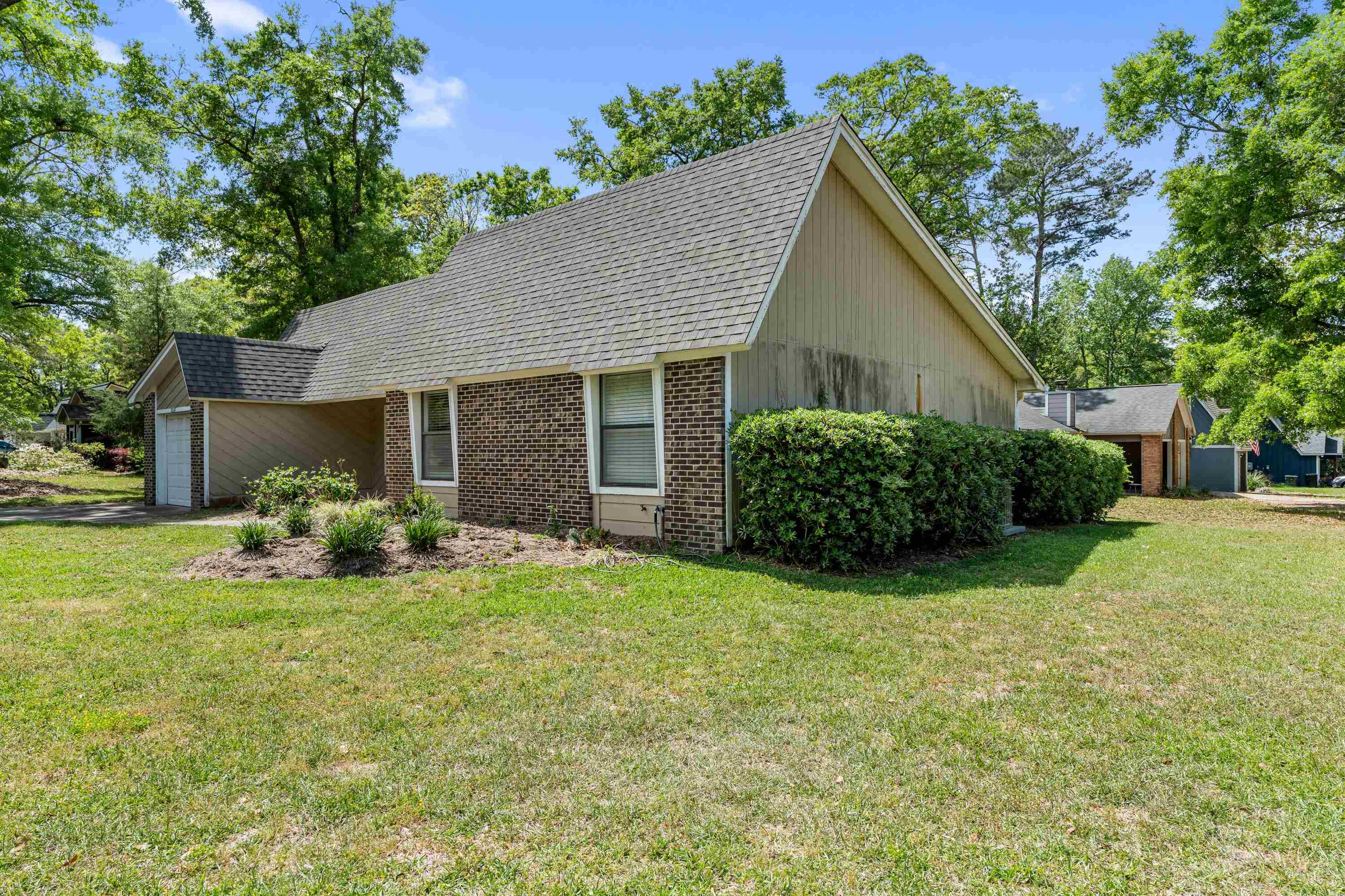2318 Cumberland Drive