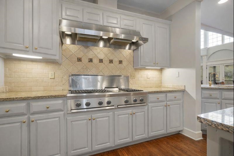 5351 Pembridge Place