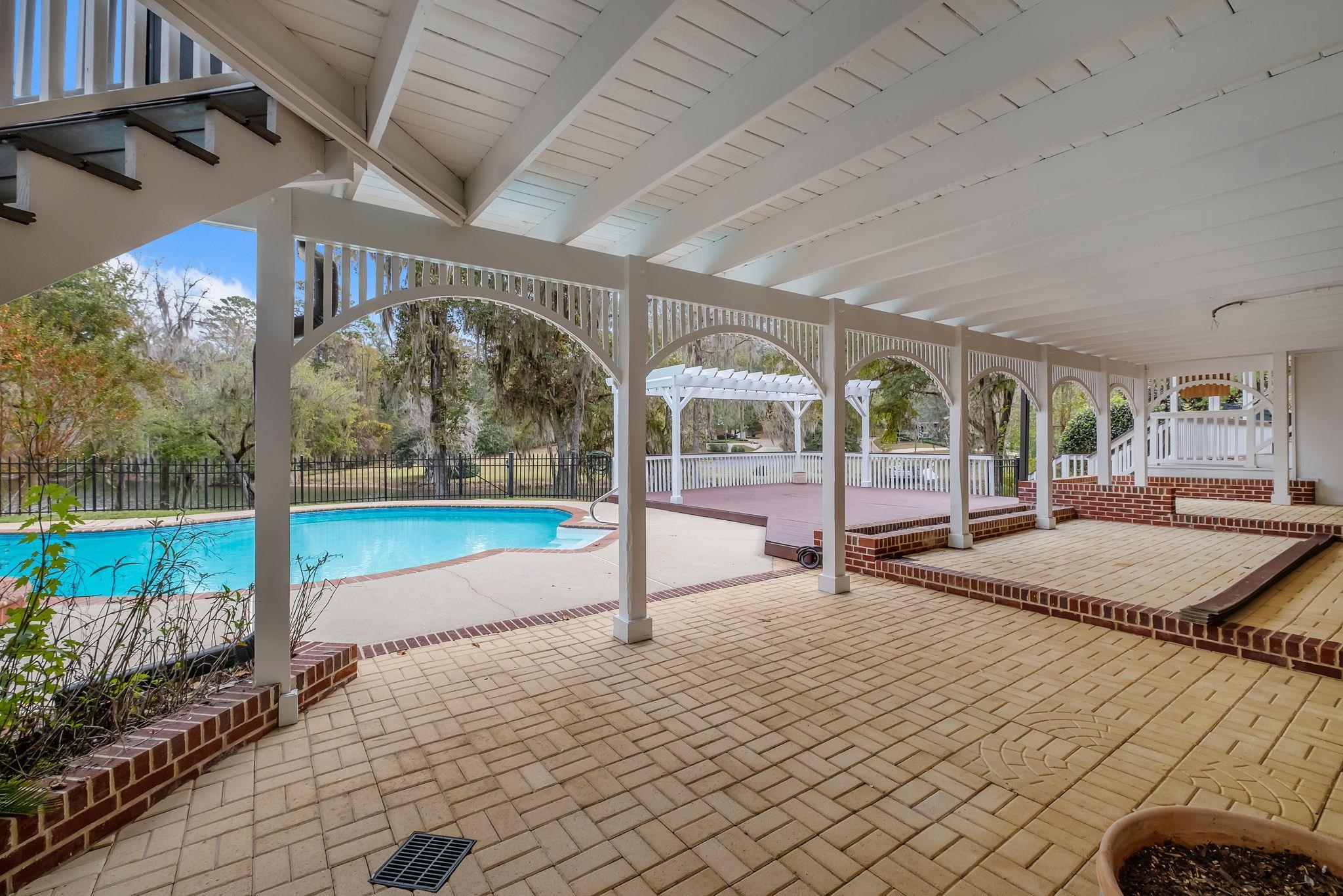 5351 Pembridge Place