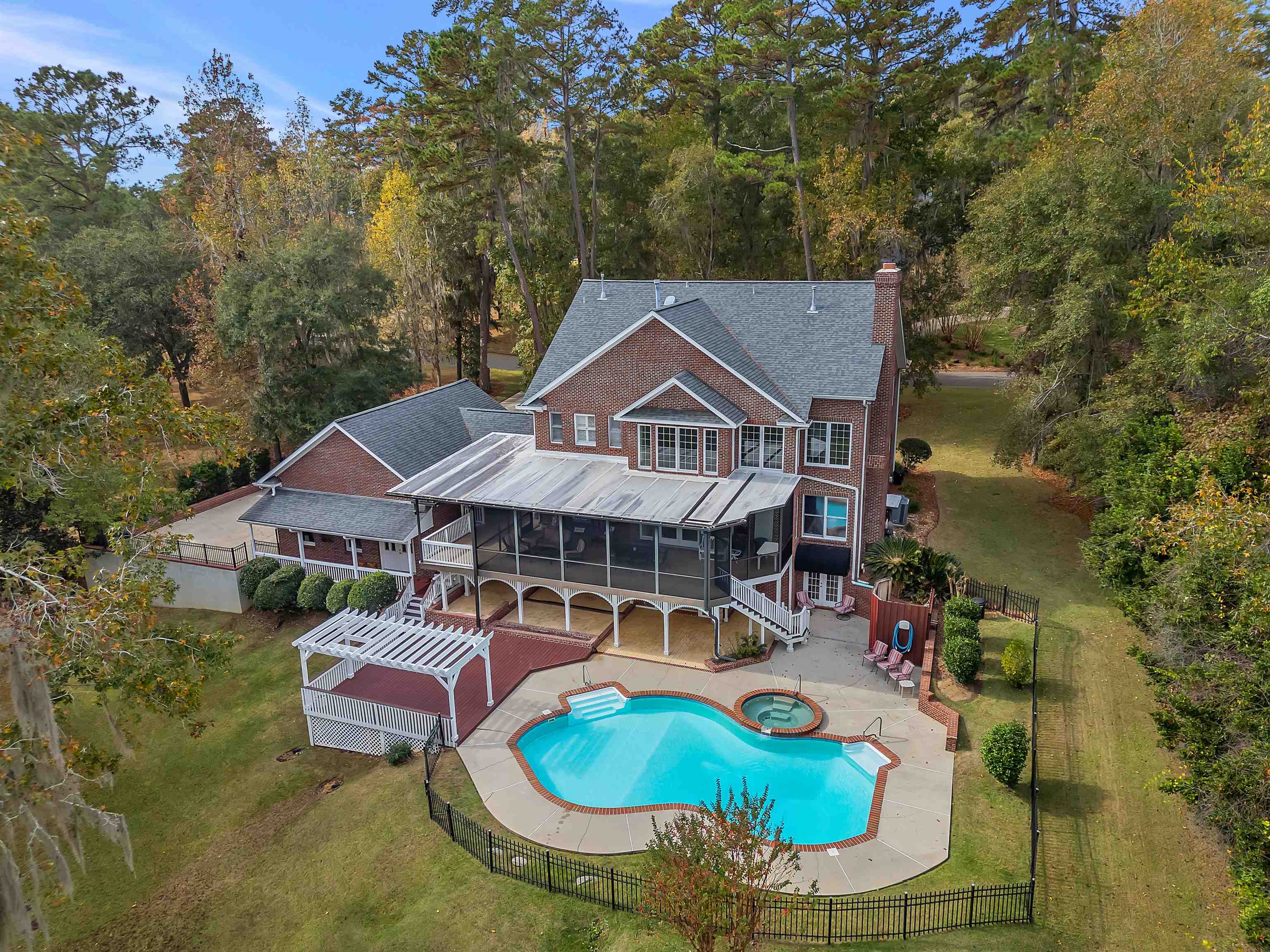 5351 Pembridge Place