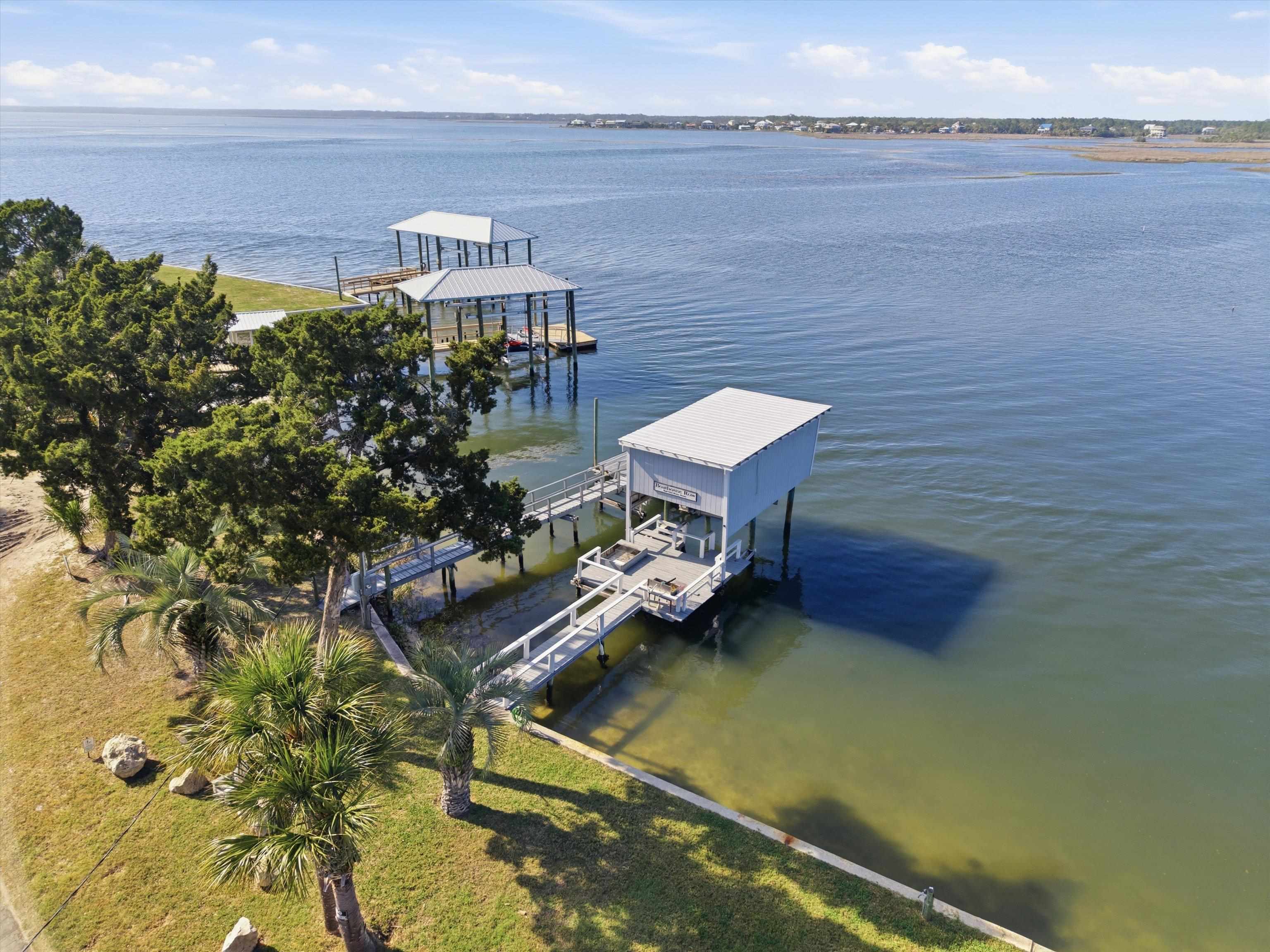 1635 Shell Point Road