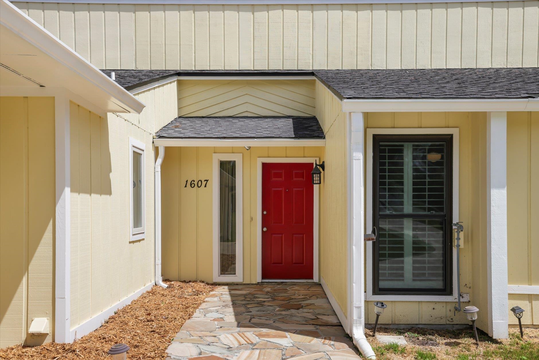 1607 Seminole Drive