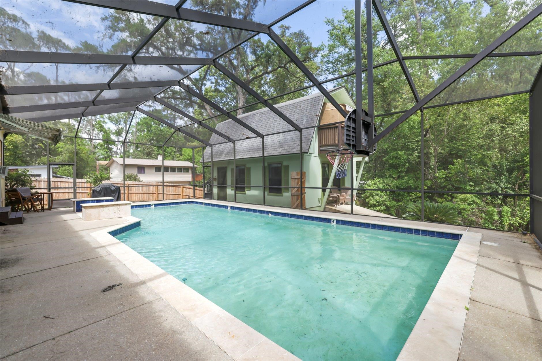 1607 Seminole Drive