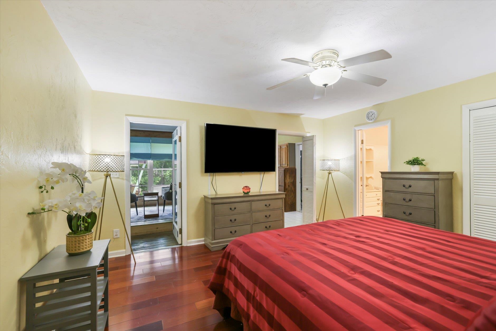 1607 Seminole Drive