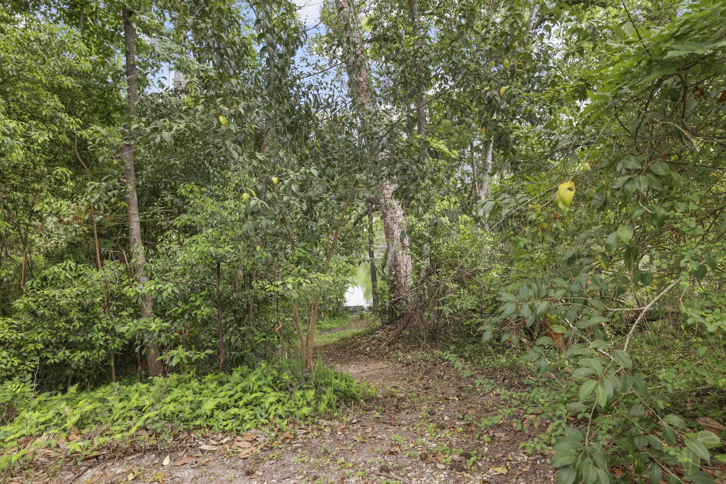 1607 Seminole Drive