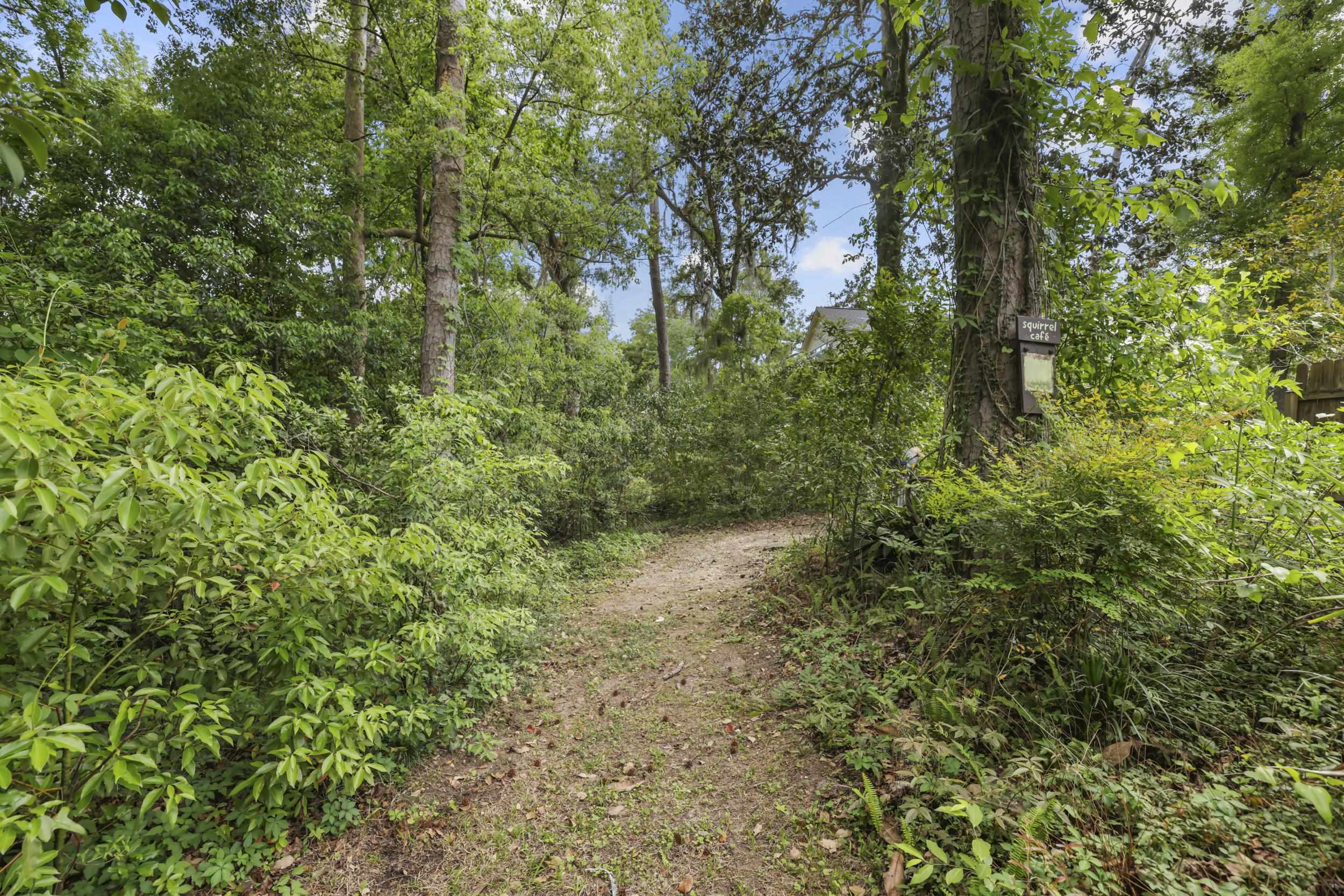 1607 Seminole Drive