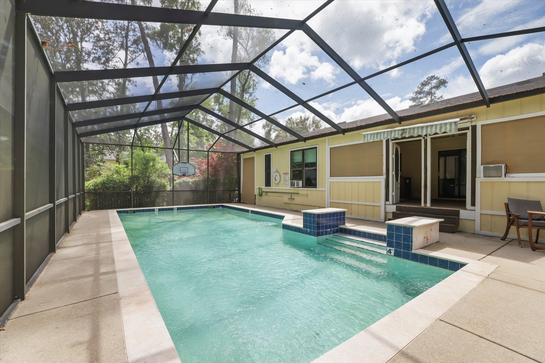 1607 Seminole Drive