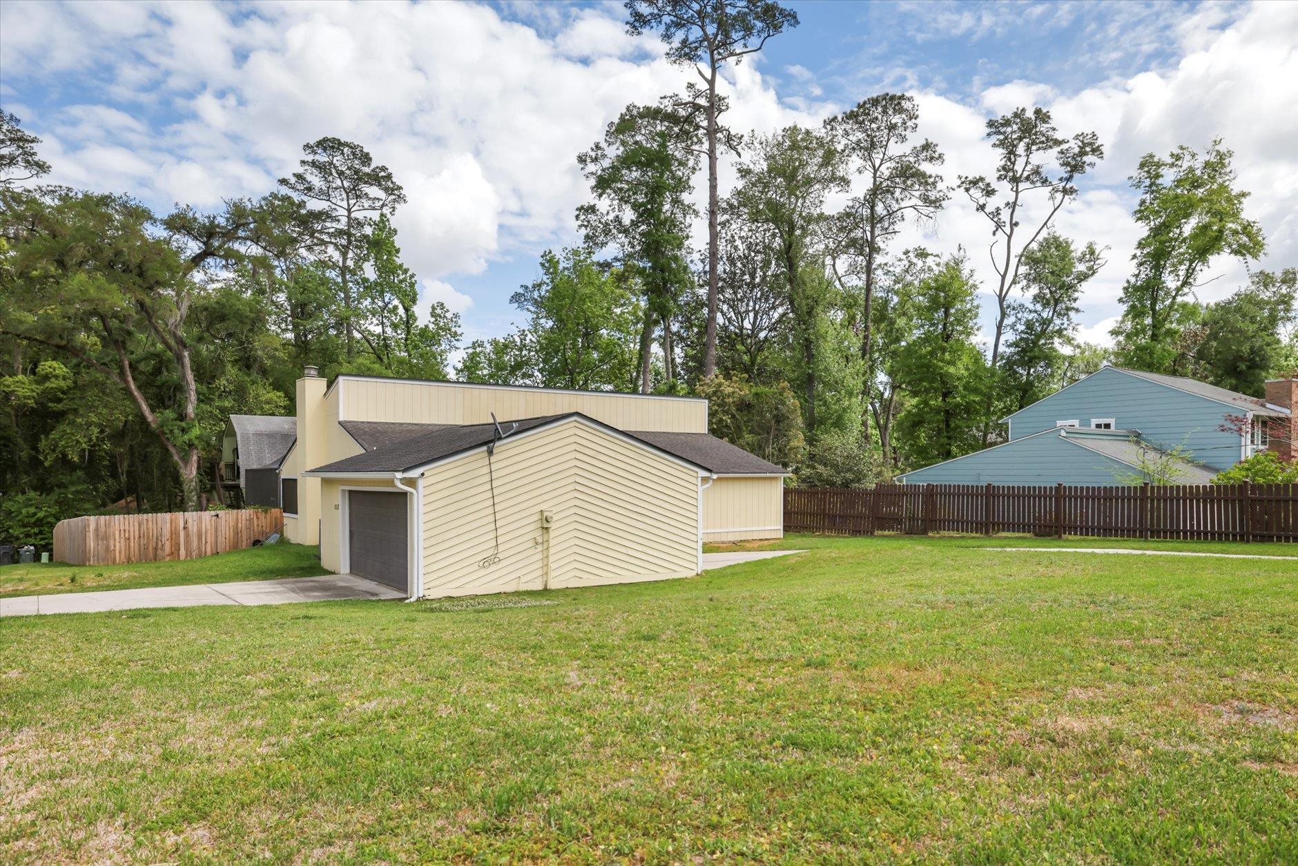 1607 Seminole Drive