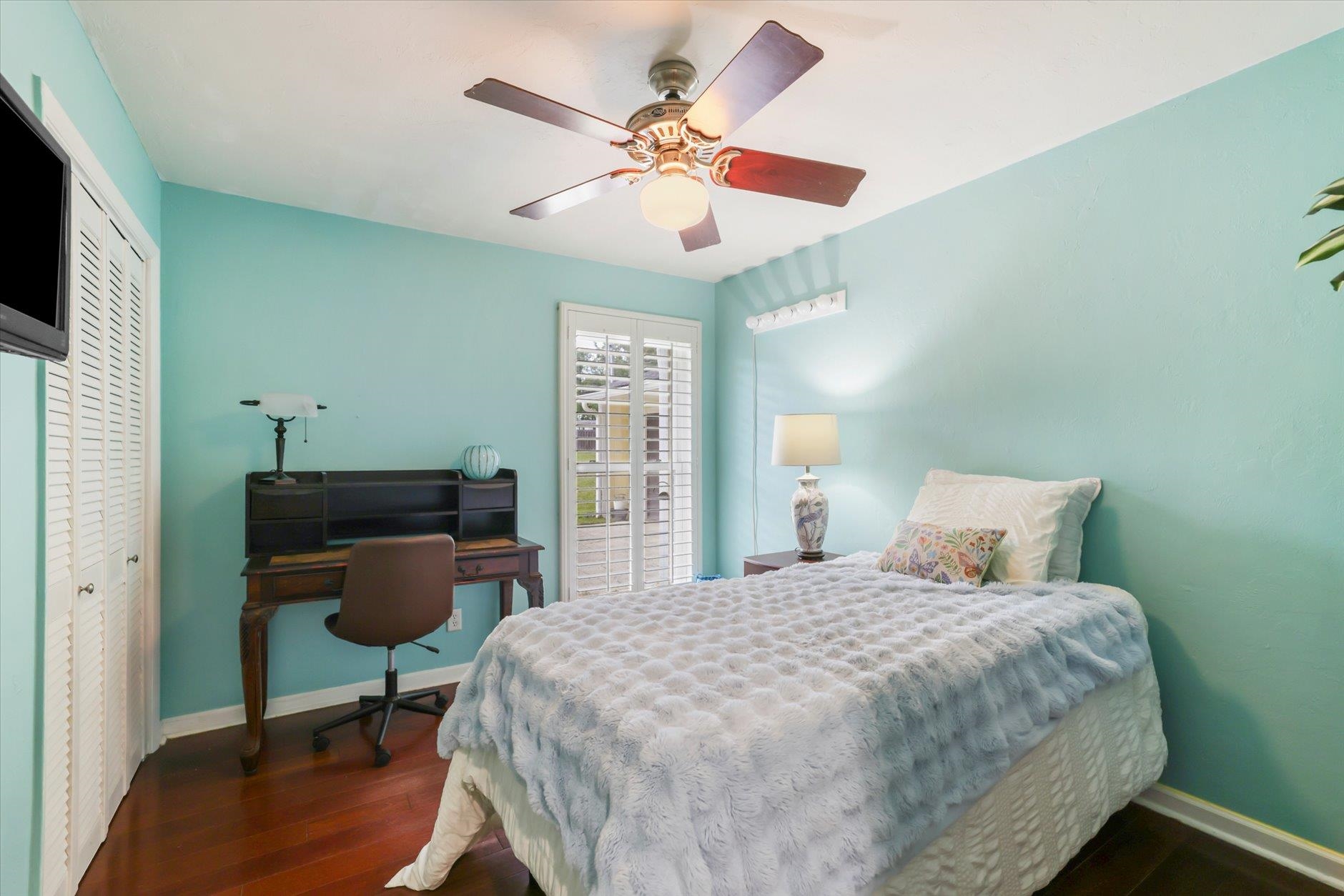 1607 Seminole Drive