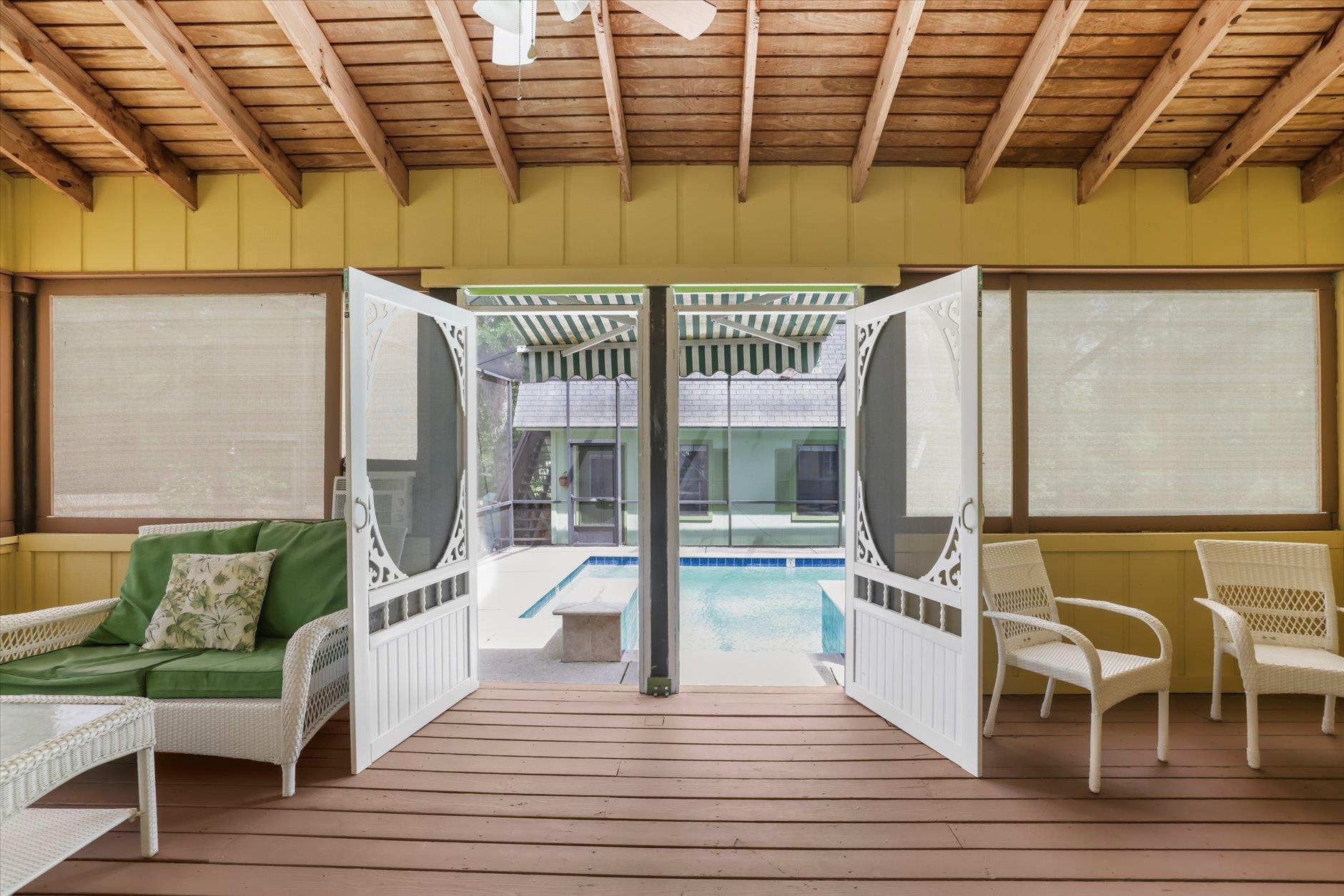1607 Seminole Drive