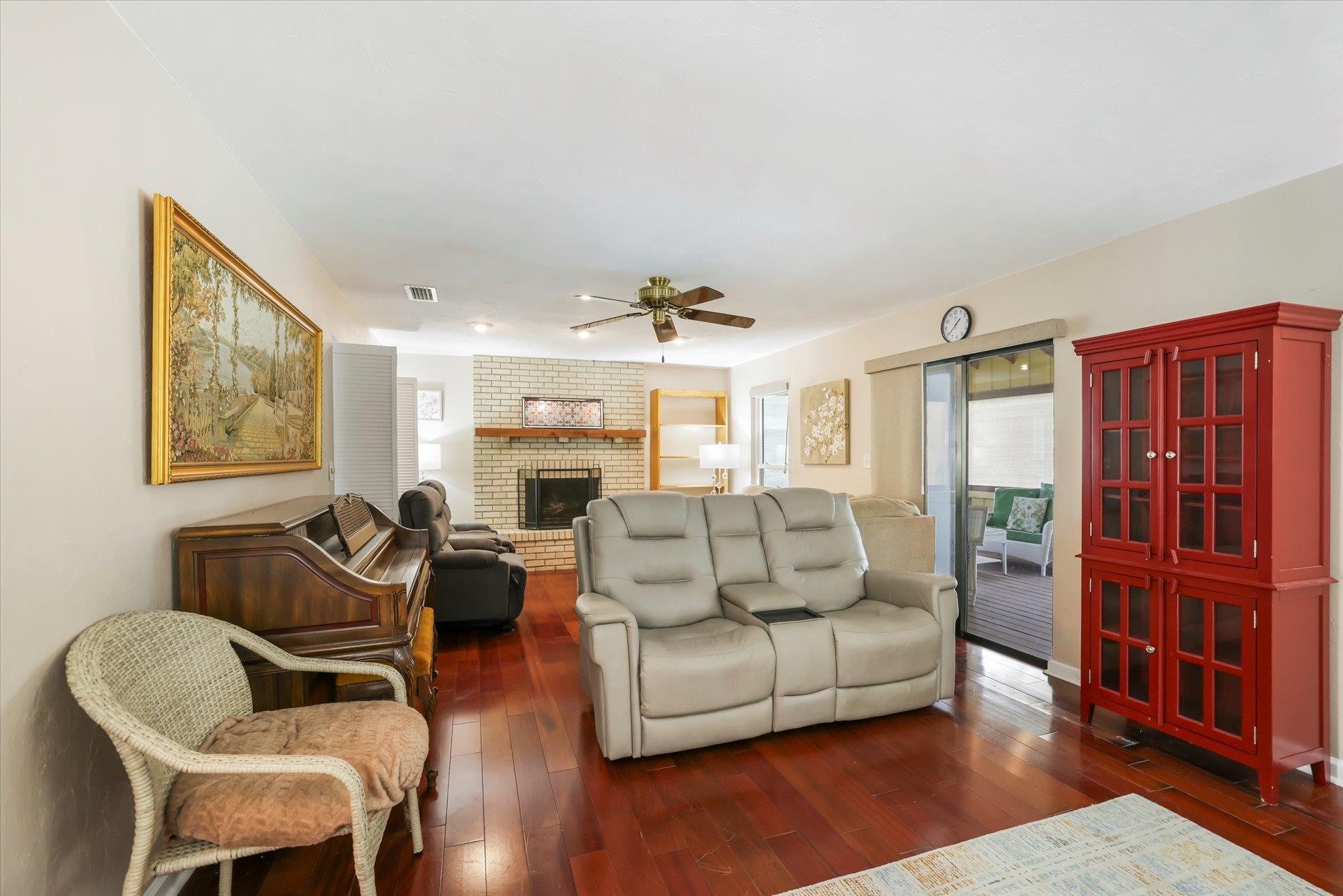 1607 Seminole Drive