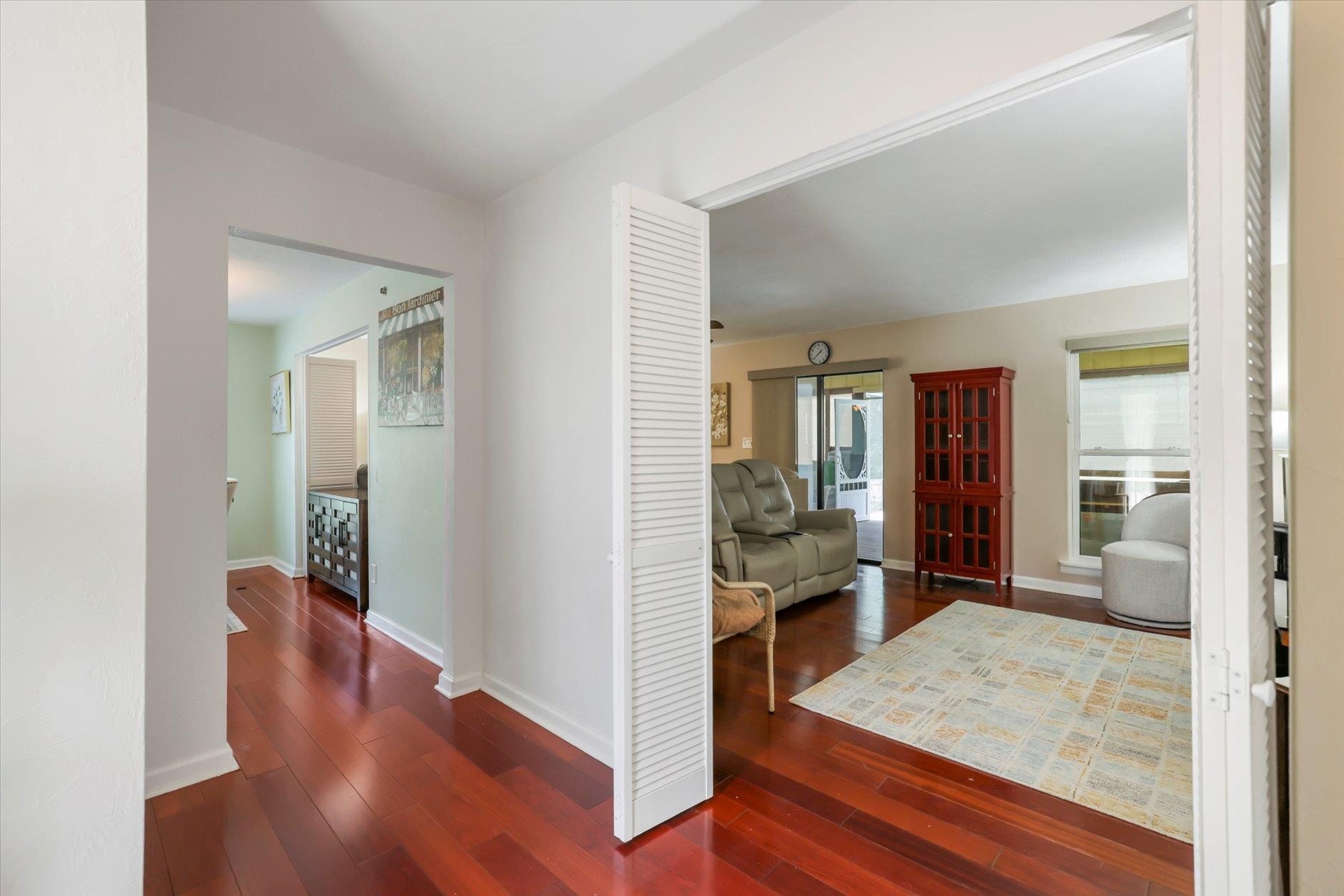 1607 Seminole Drive