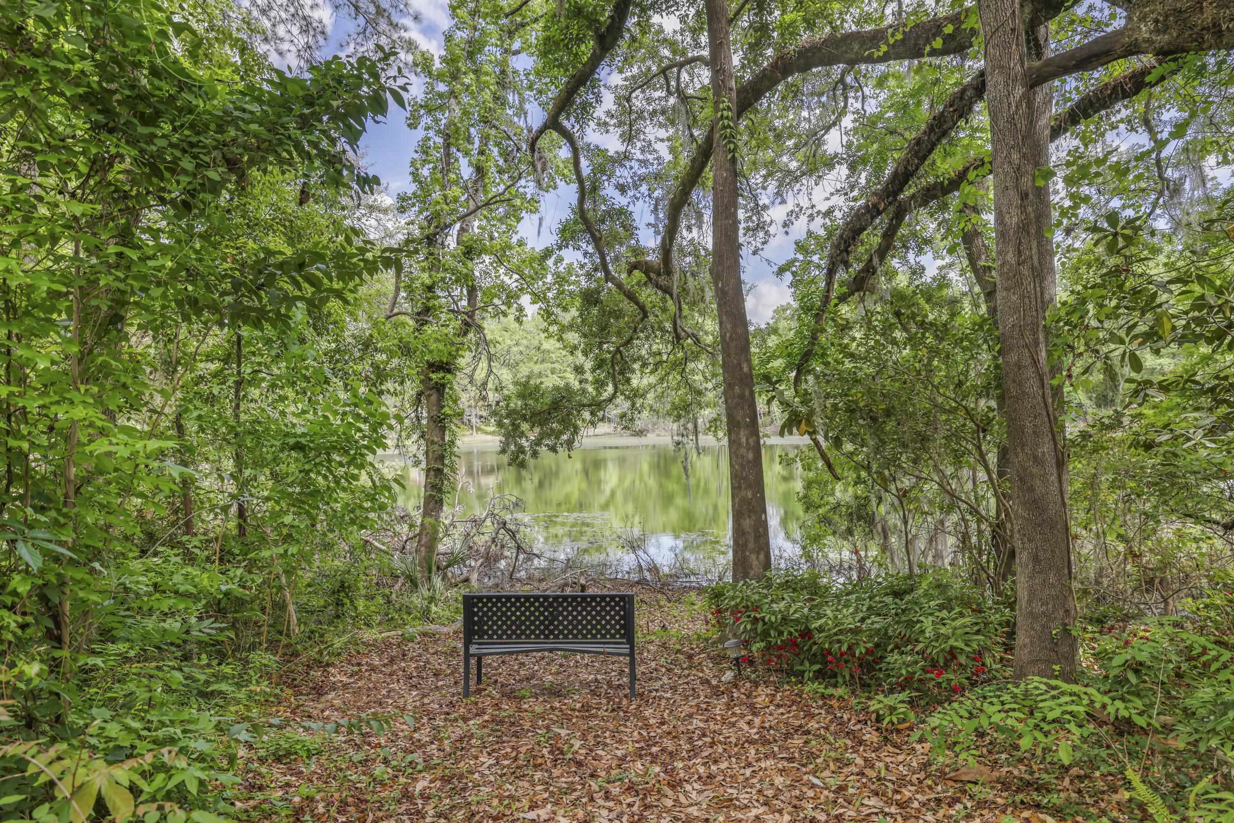 1607 Seminole Drive