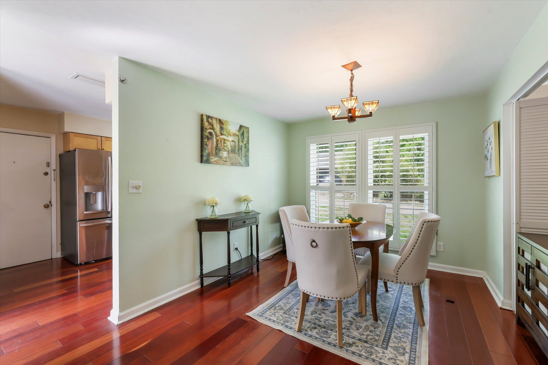 1607 Seminole Drive