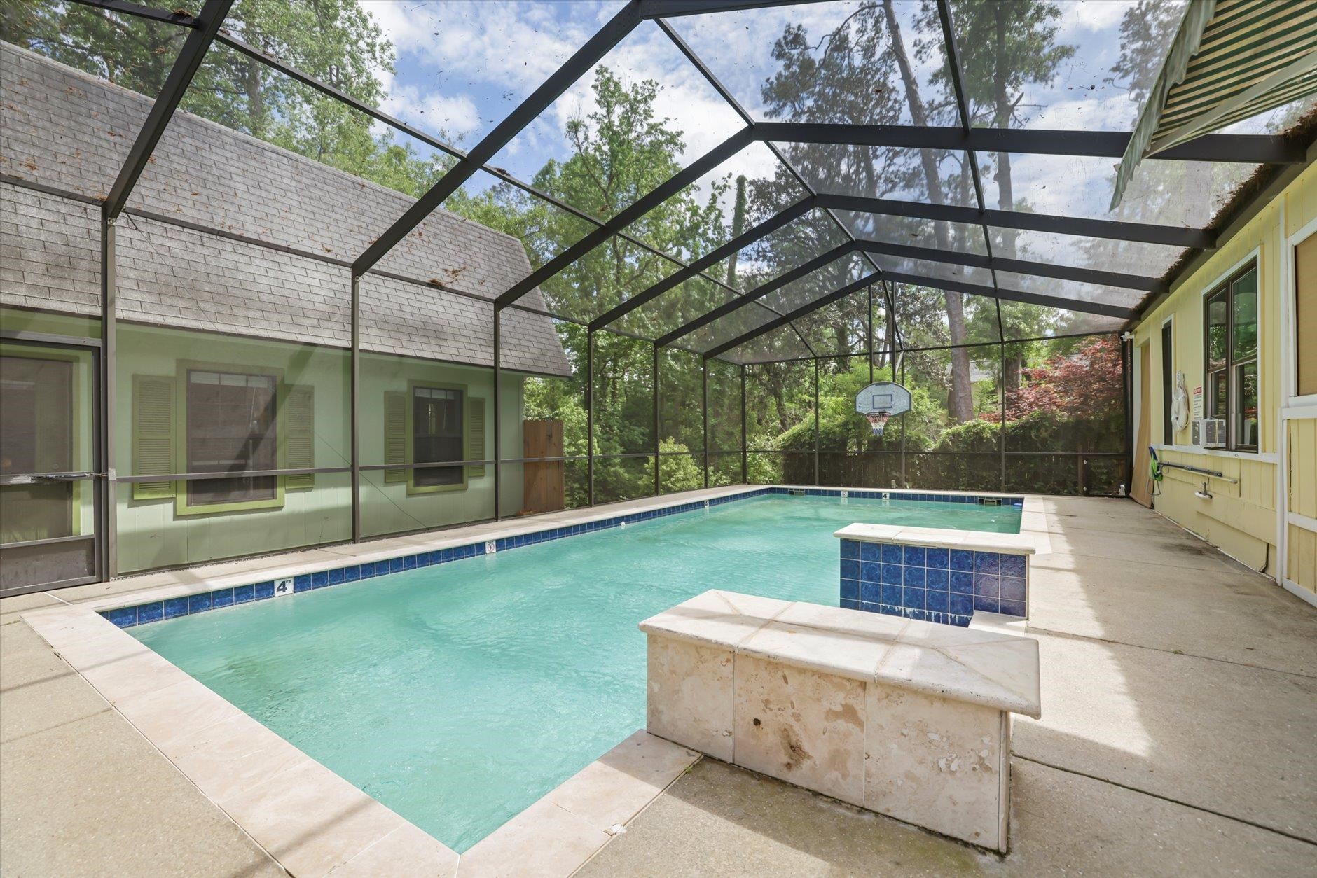 1607 Seminole Drive