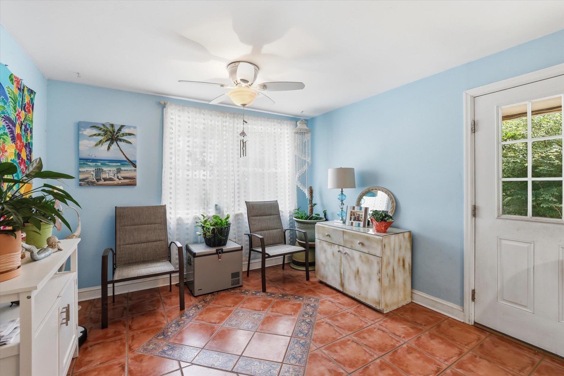 1812 Ivan Drive