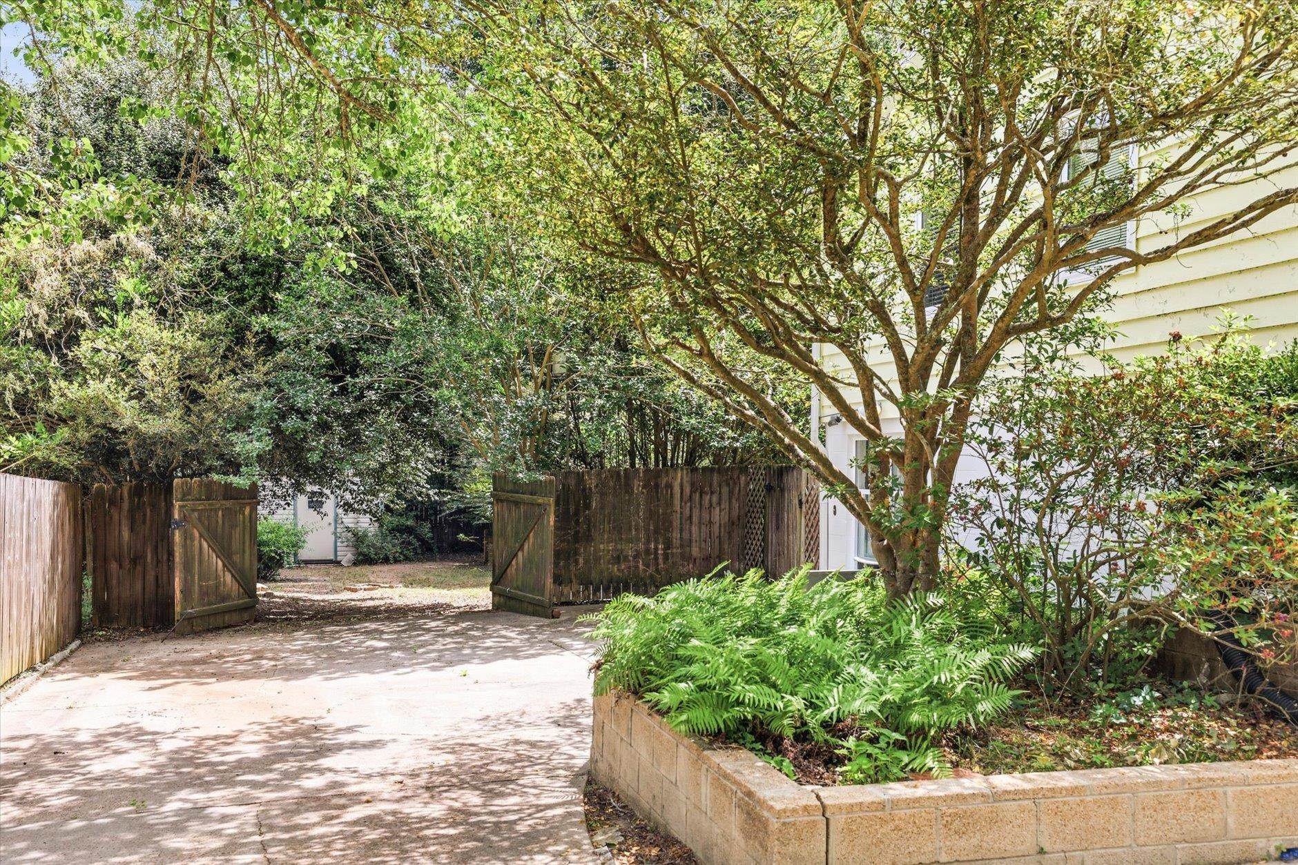 1812 Ivan Drive
