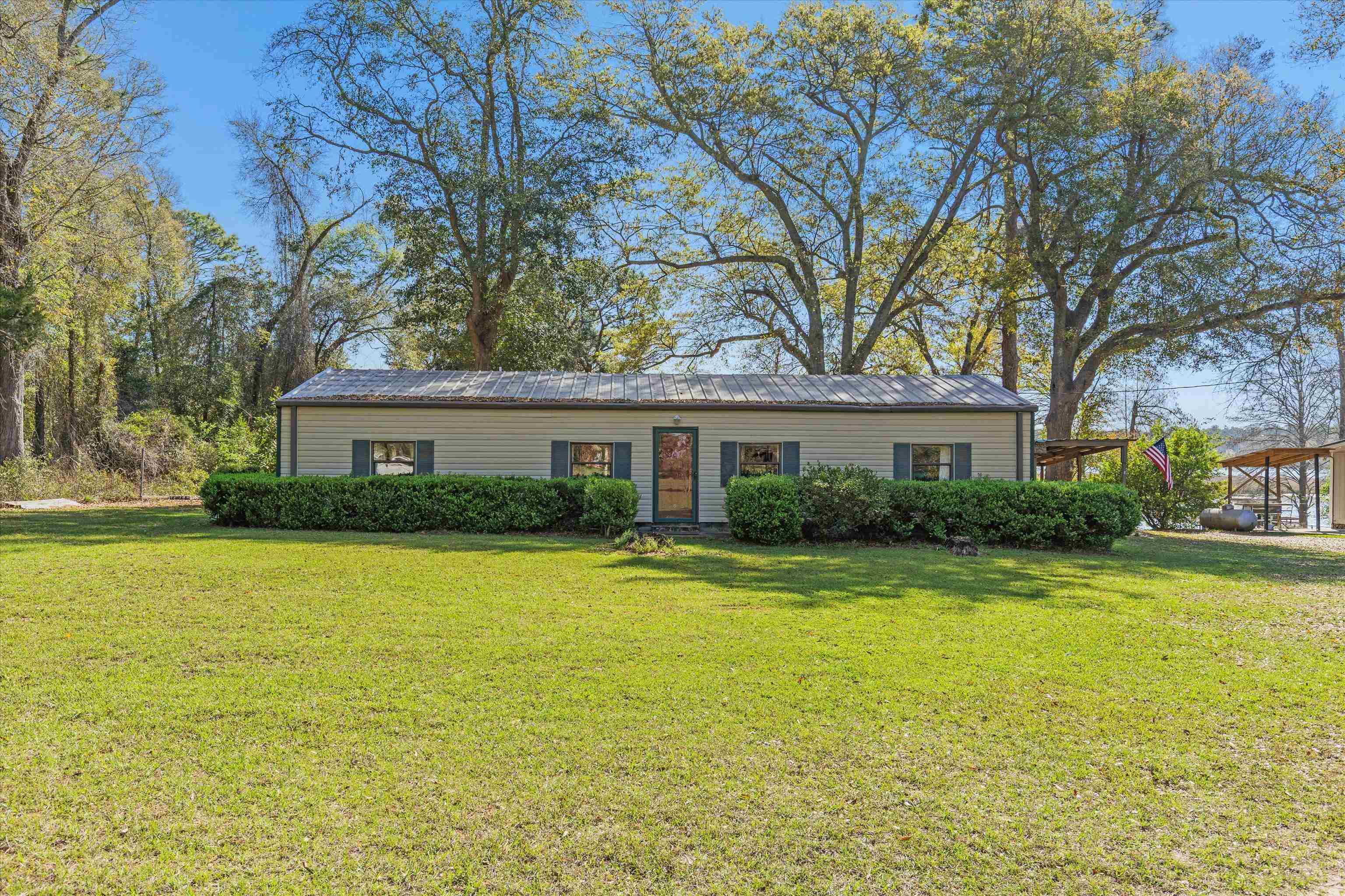 7575 Murkerson Street