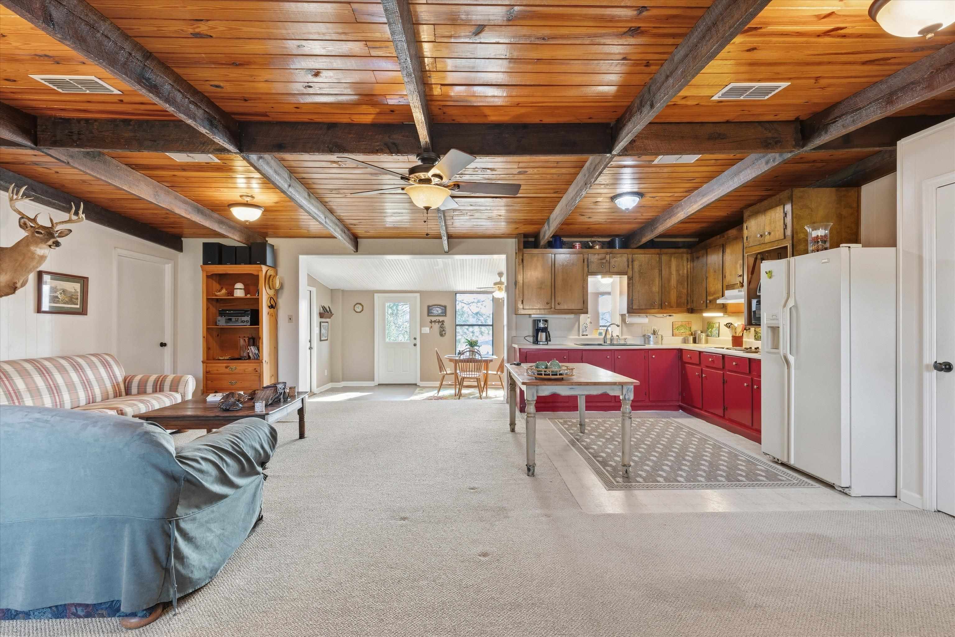 7575 Murkerson Street