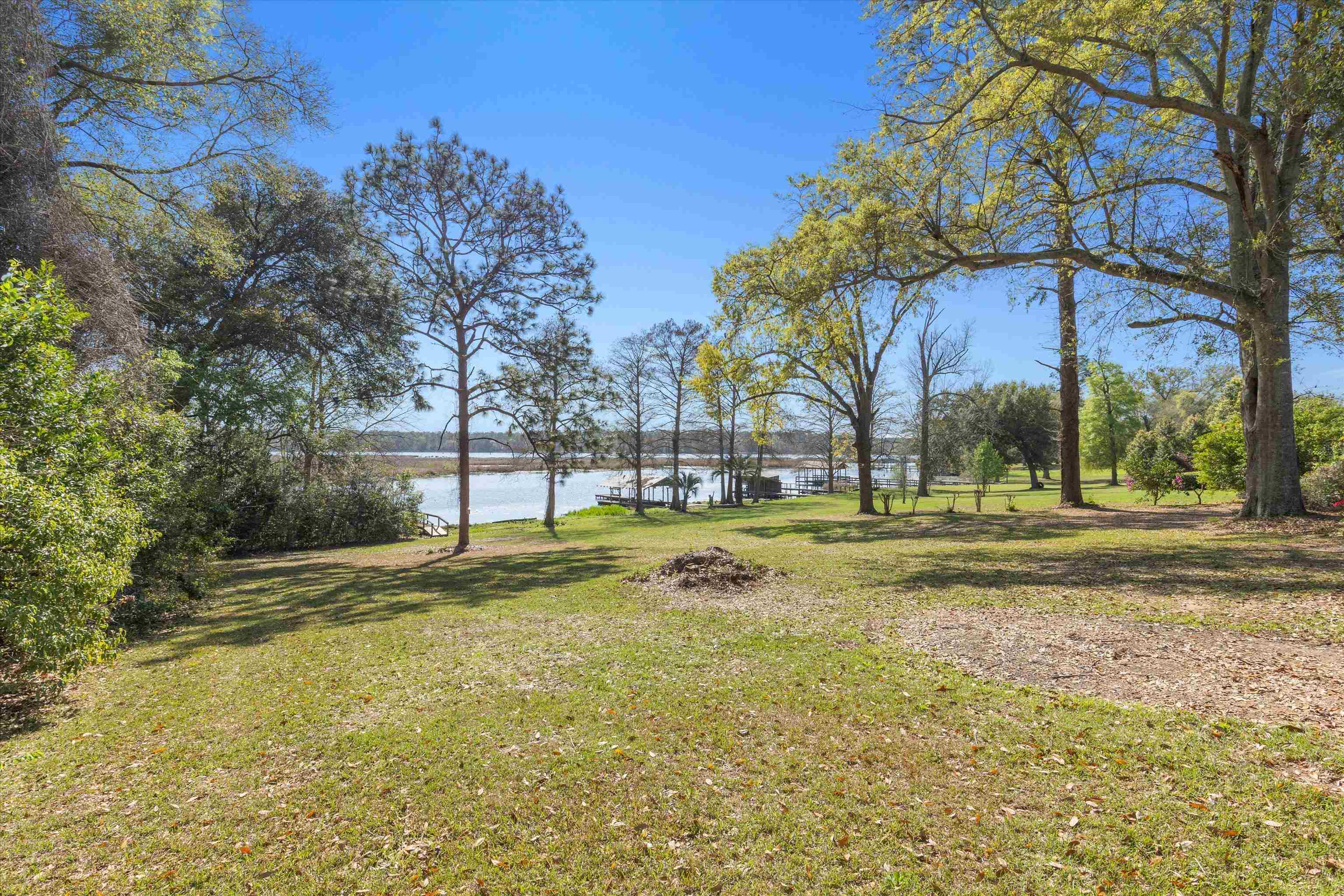 7575 Murkerson Street