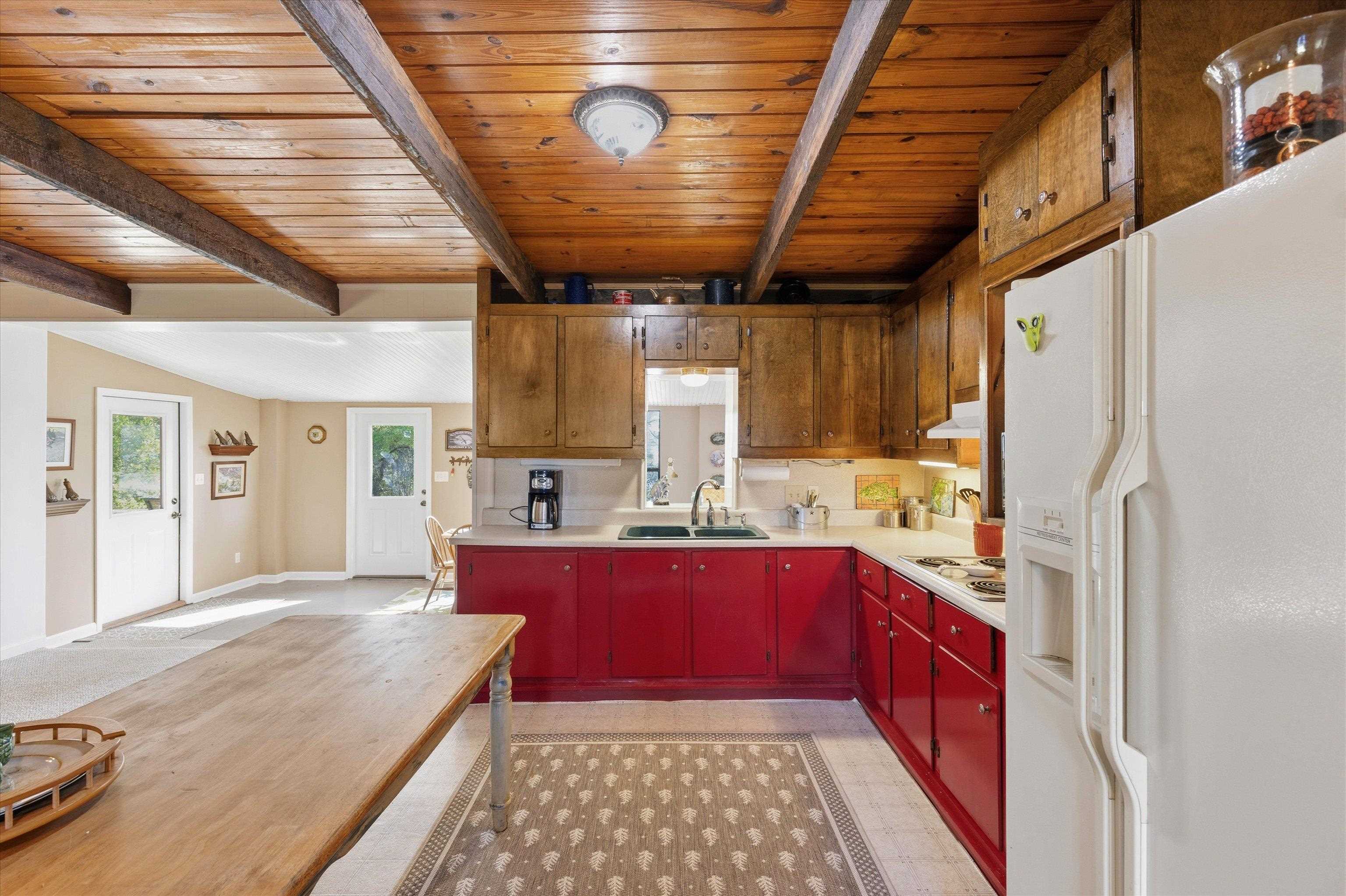 7575 Murkerson Street