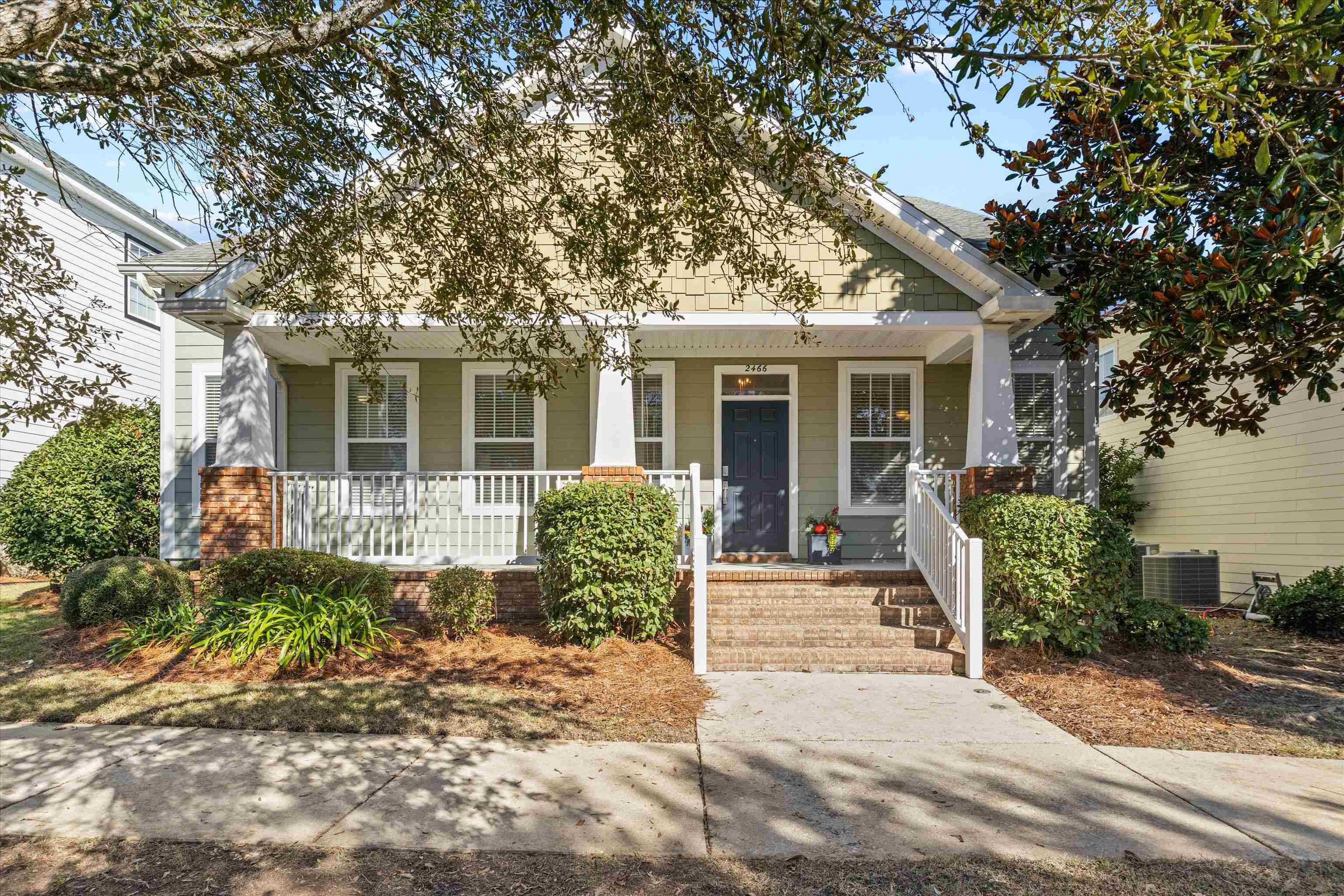 2466 Goldenrod Way