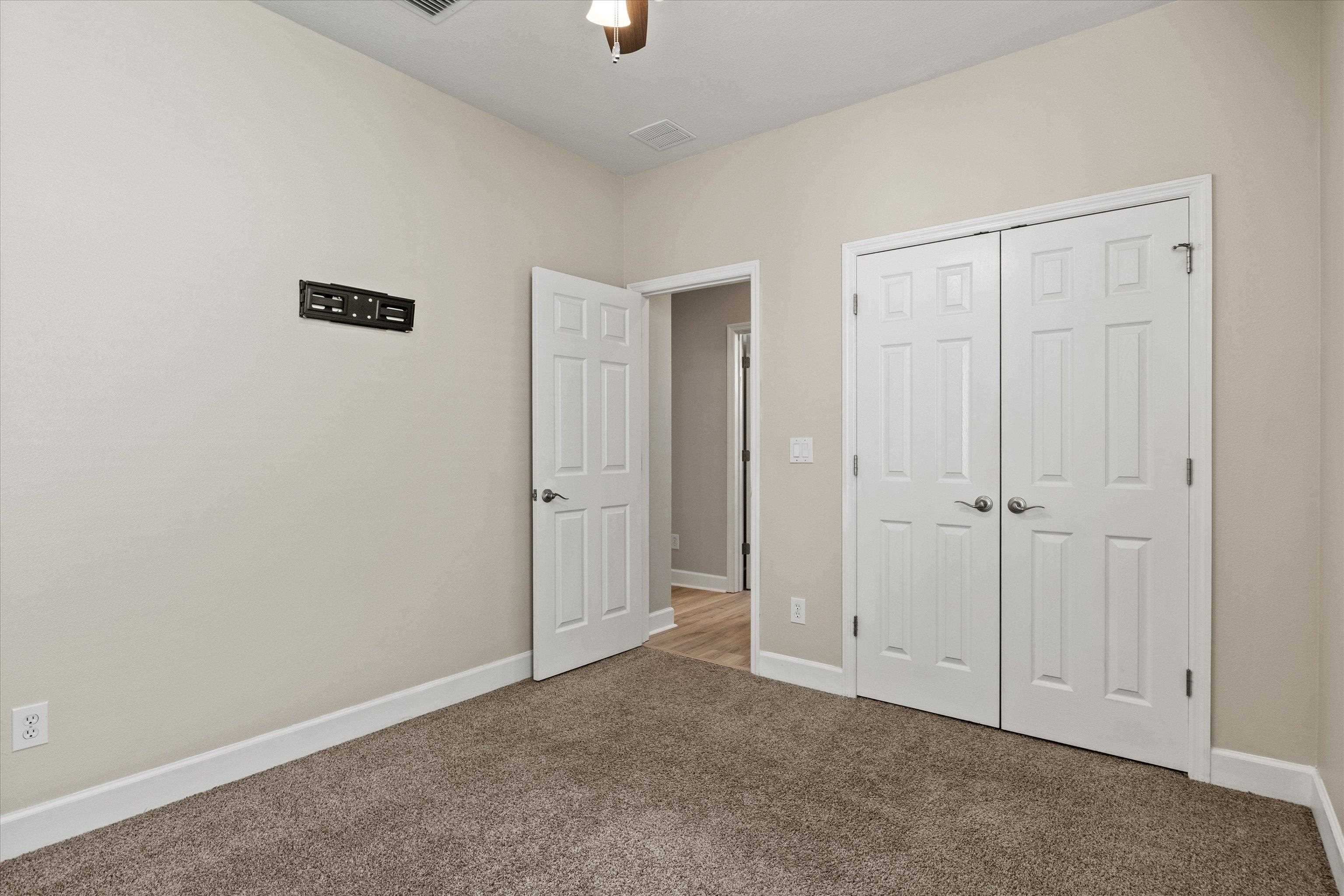 2466 Goldenrod Way