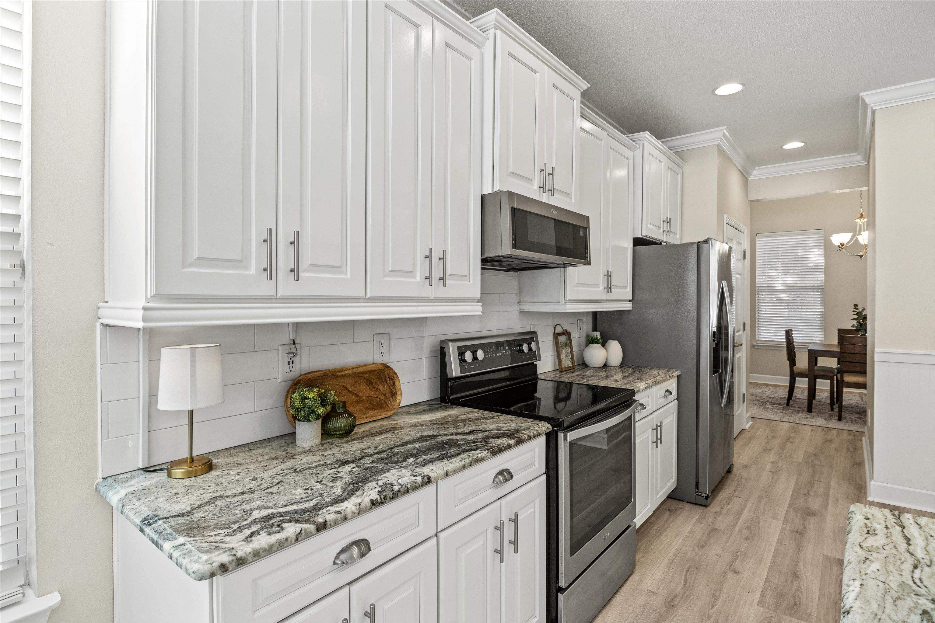 2466 Goldenrod Way