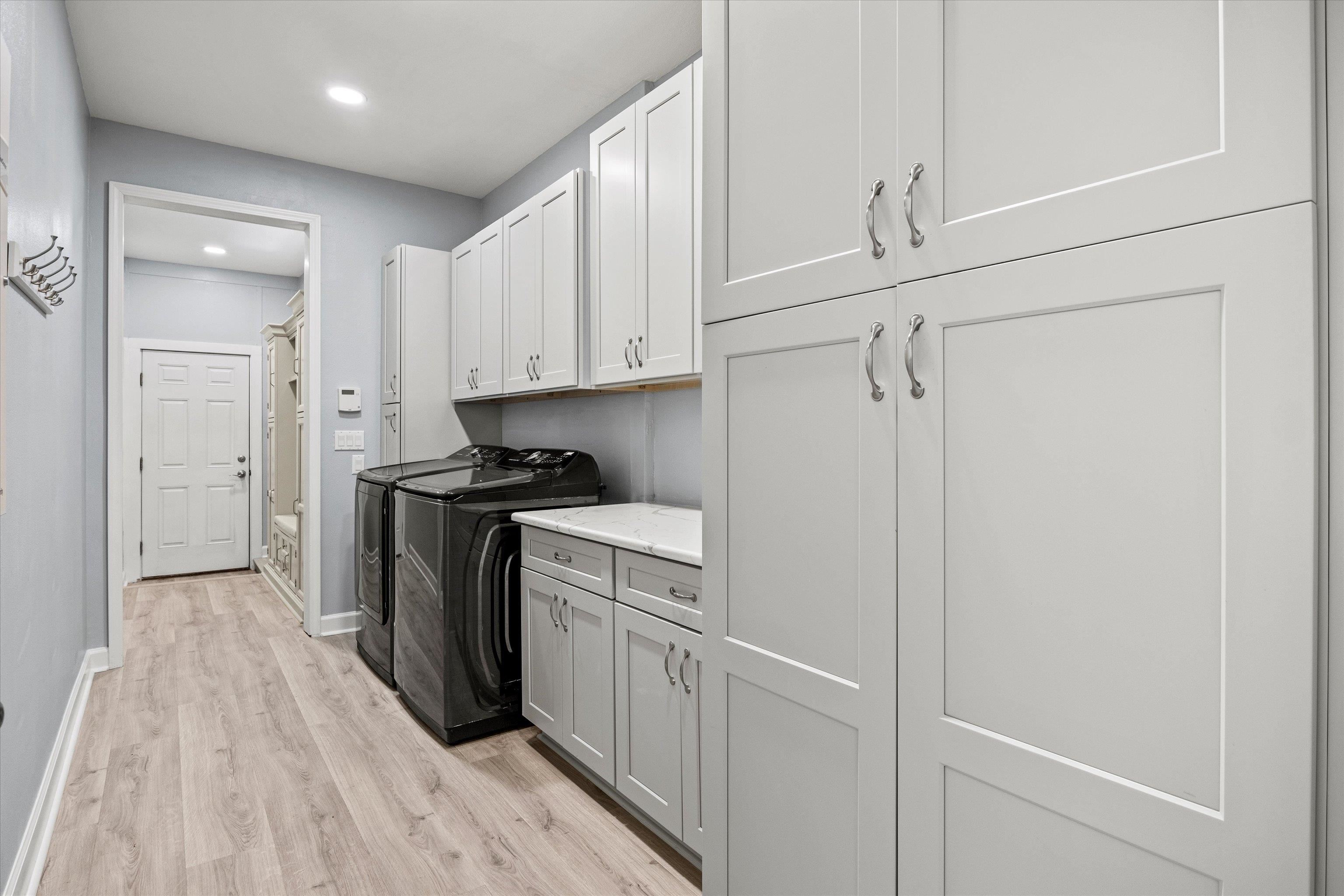 2466 Goldenrod Way