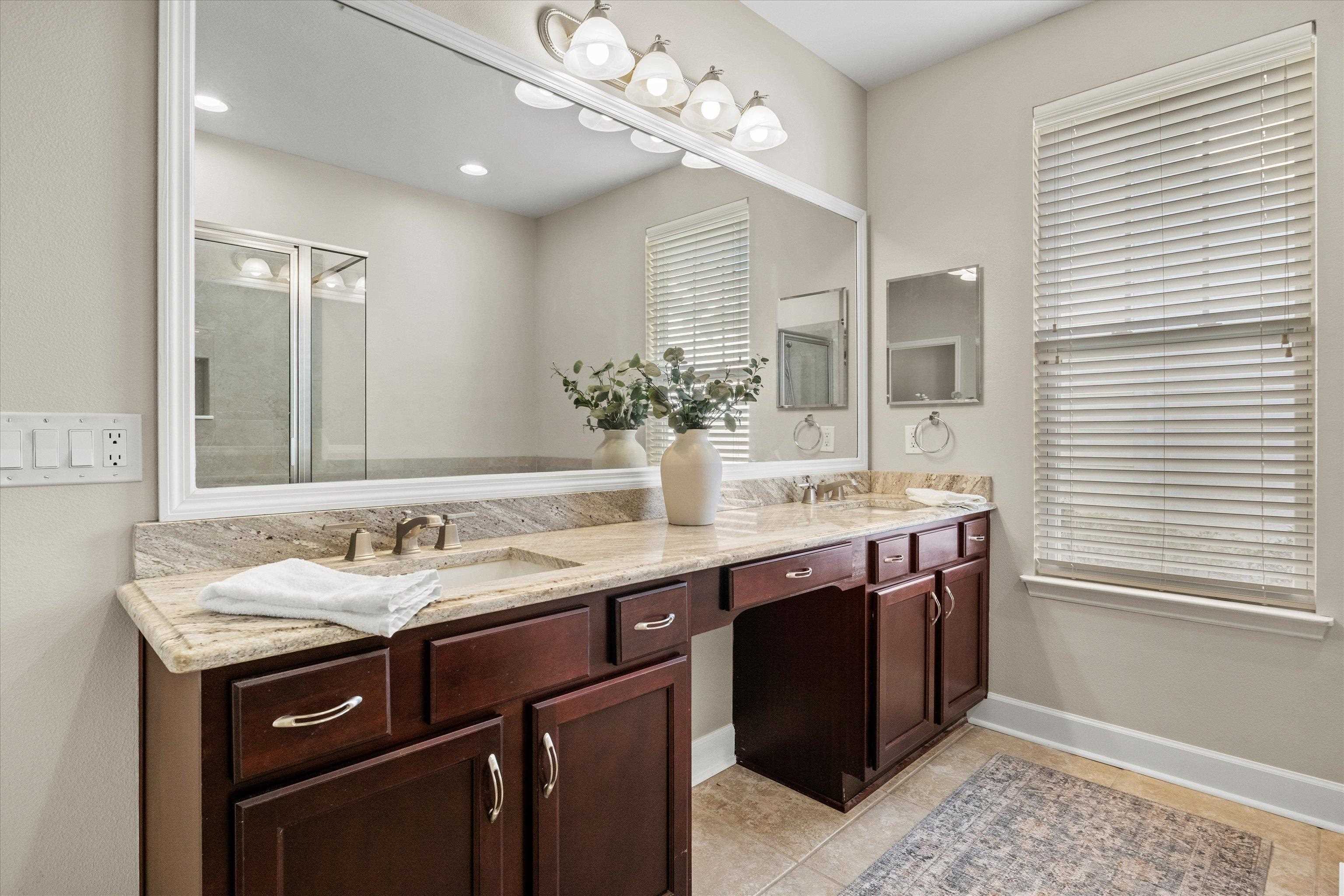 2466 Goldenrod Way