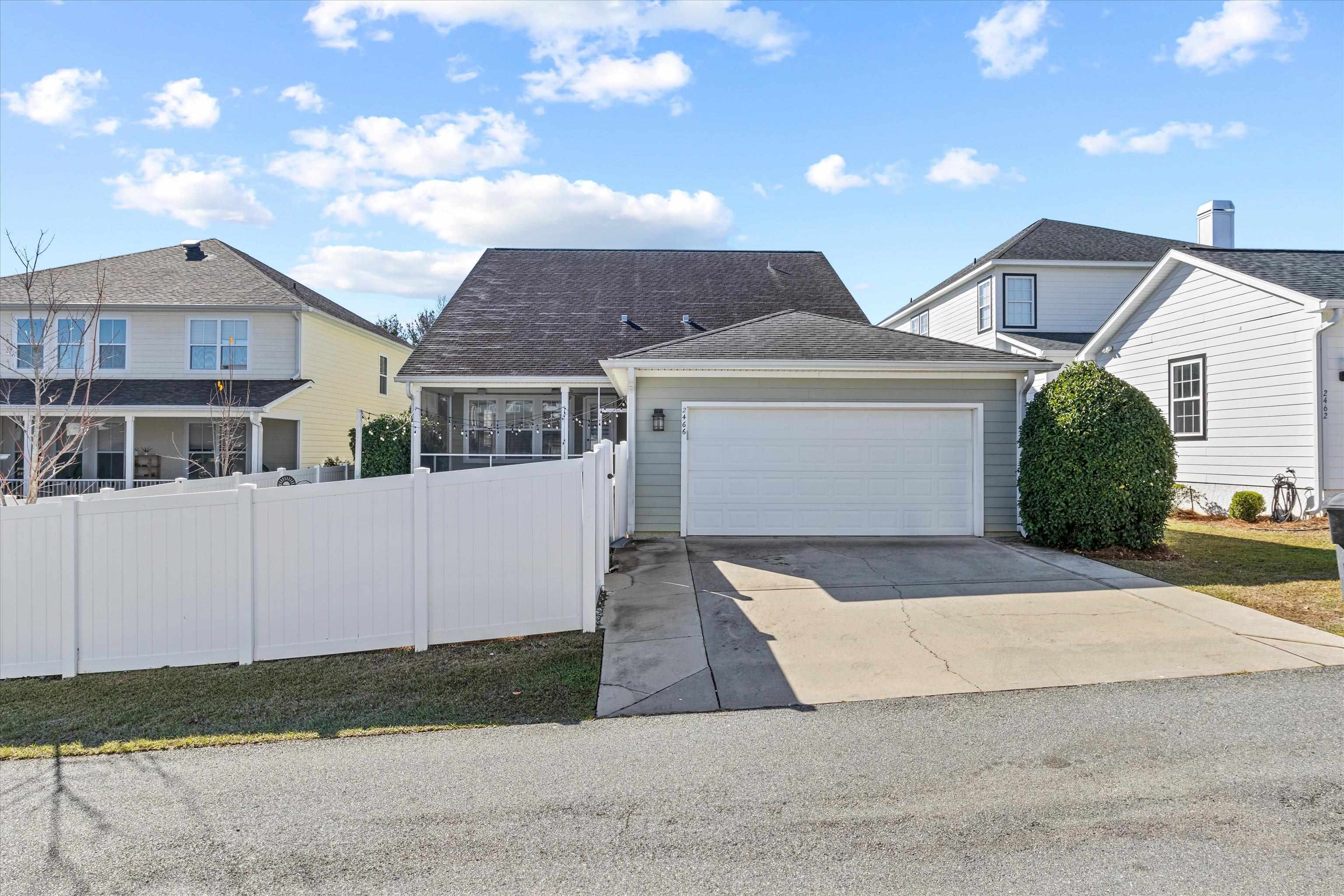2466 Goldenrod Way