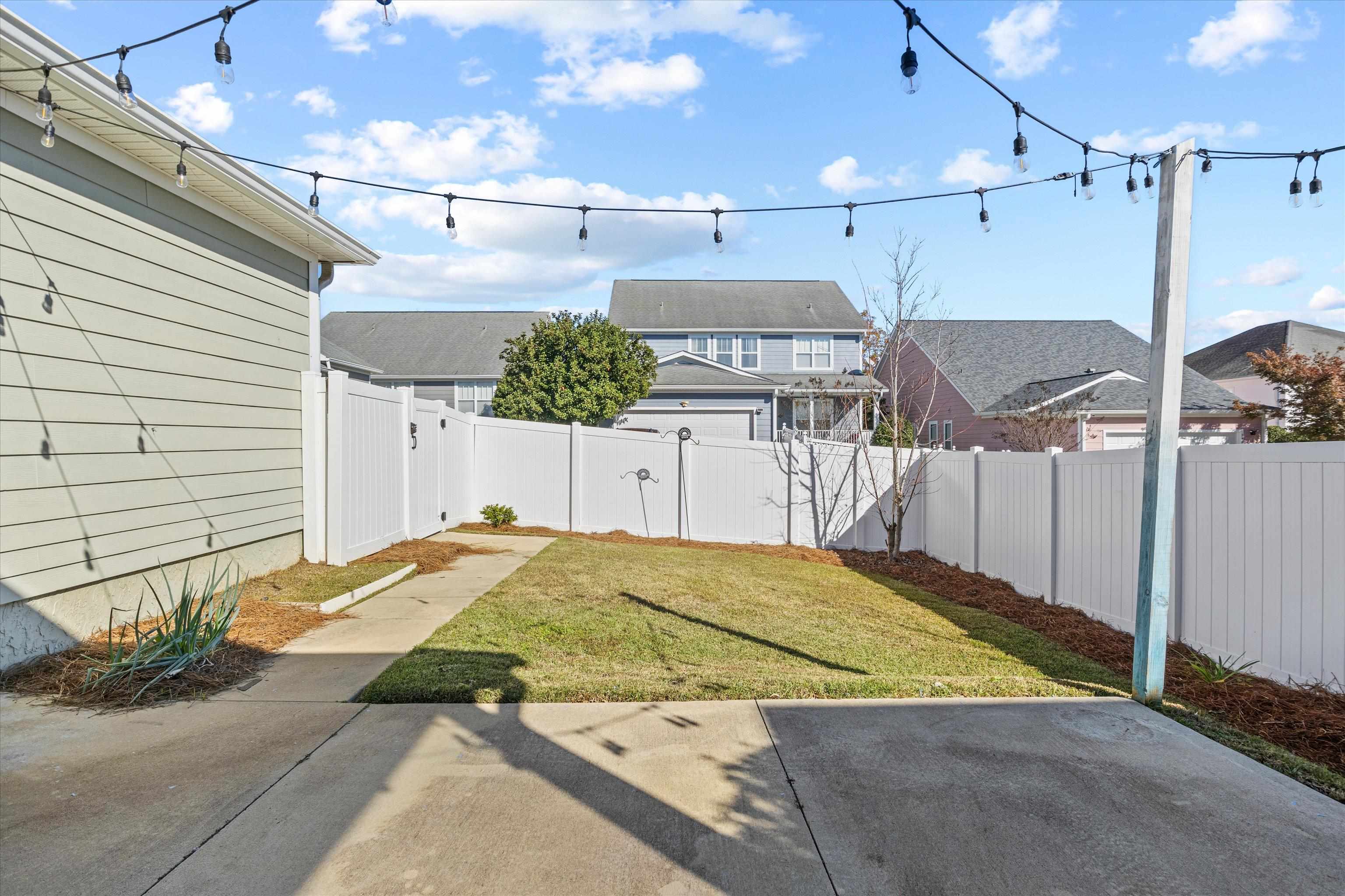 2466 Goldenrod Way