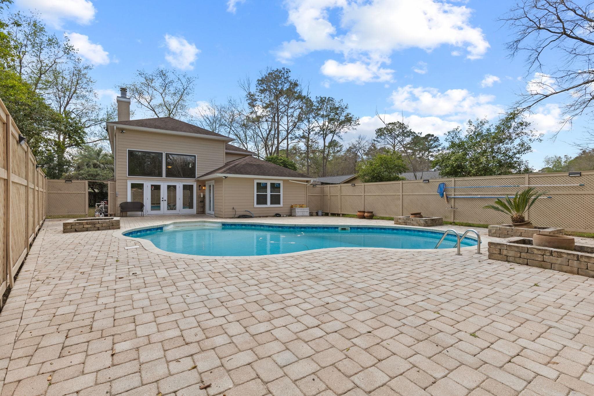 3260 N Shannon Lakes Drive