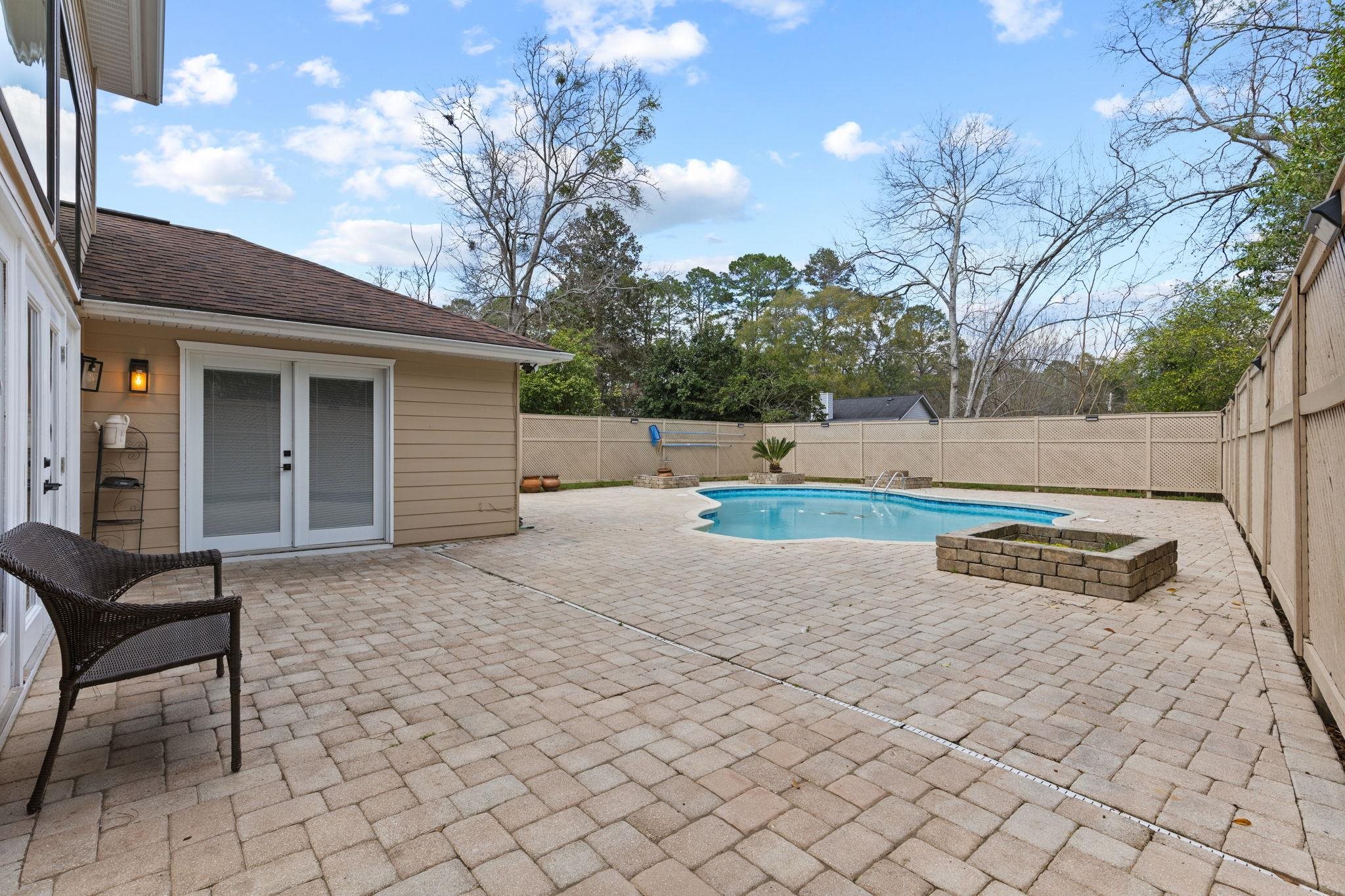 3260 N Shannon Lakes Drive