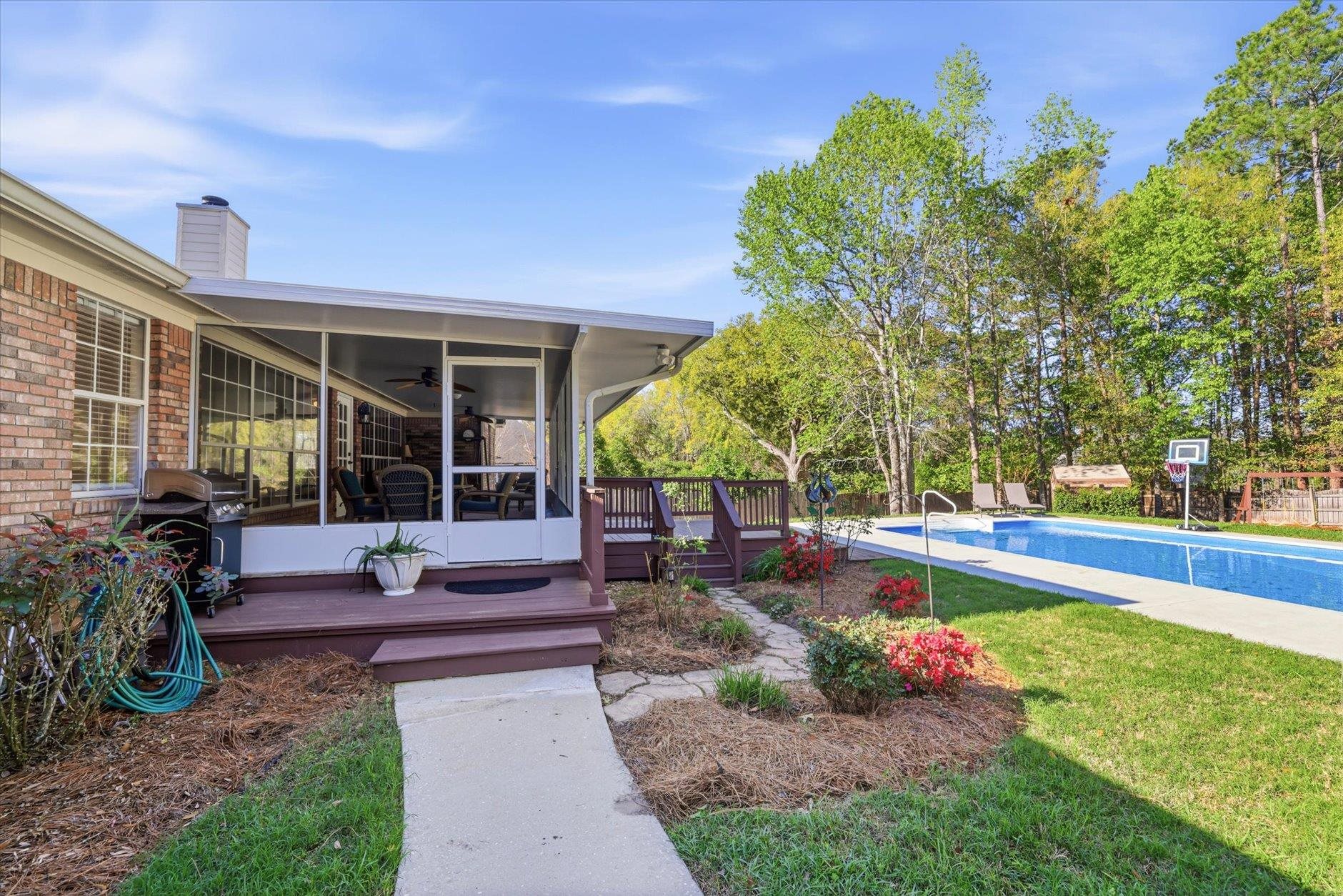 6324 Pickney Hill Road