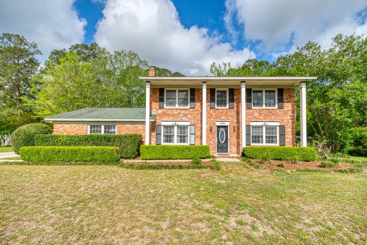 3724 Dorset Way