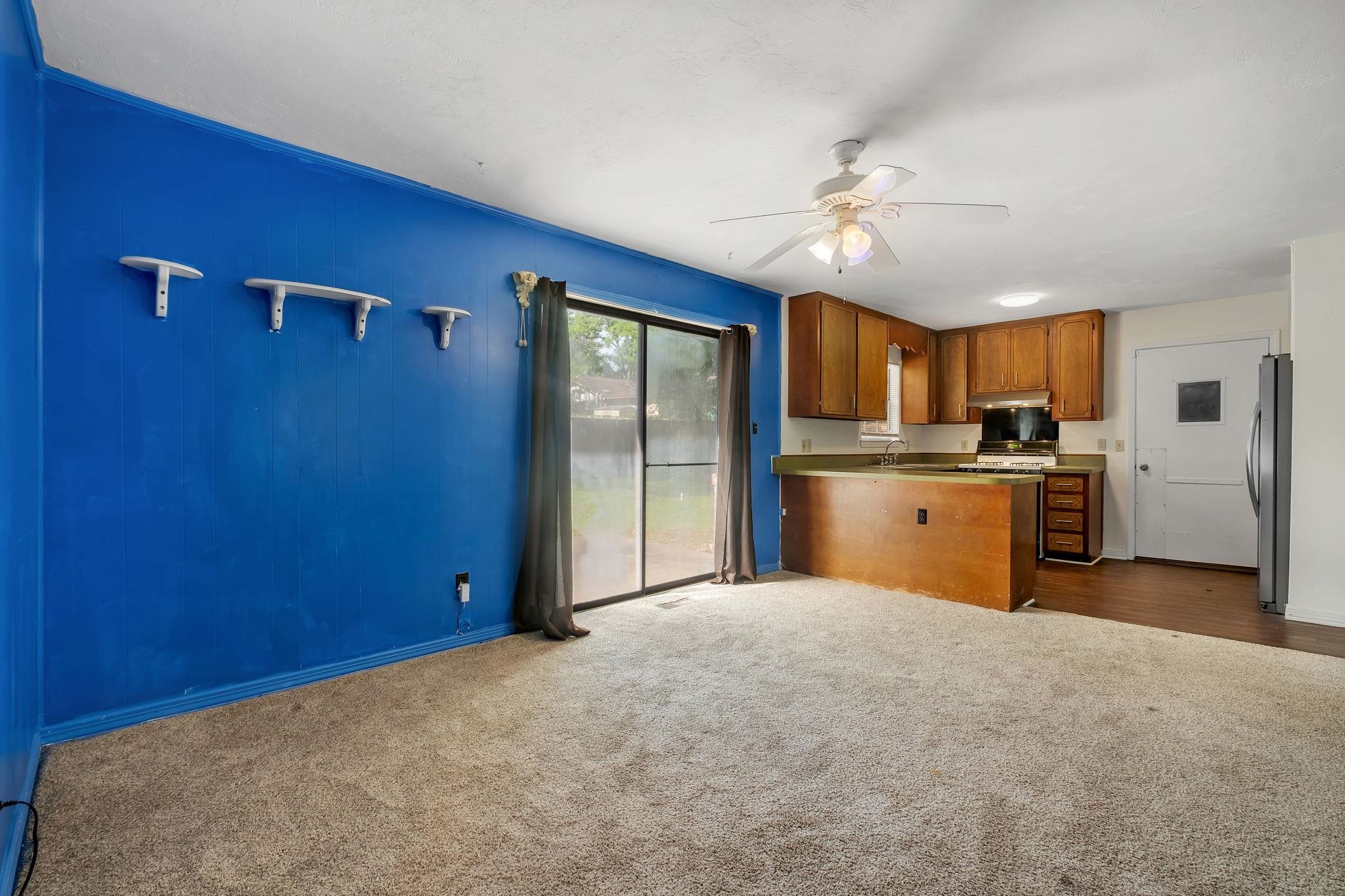 1815 Salmon Drive