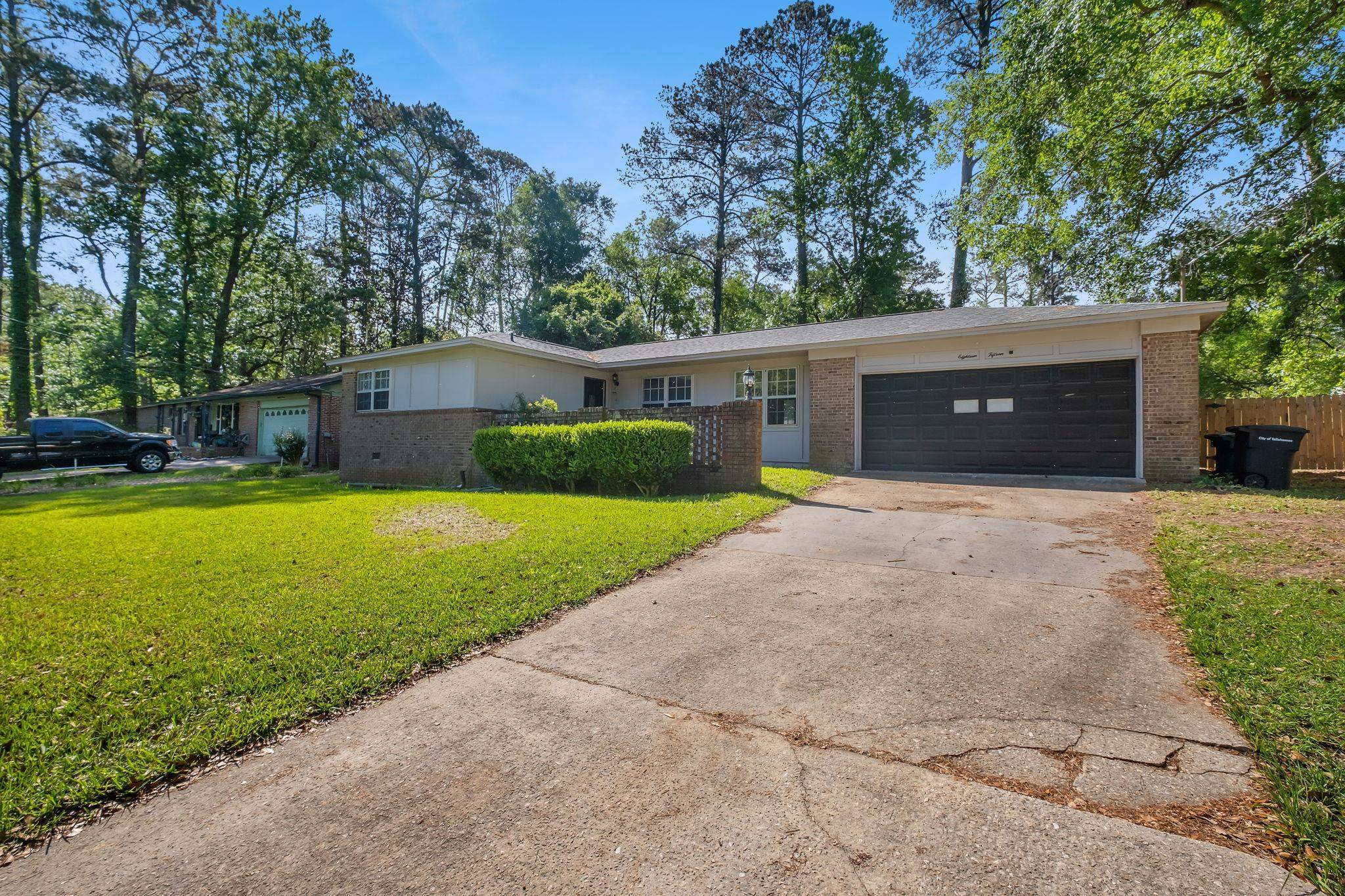 1815 Salmon Drive
